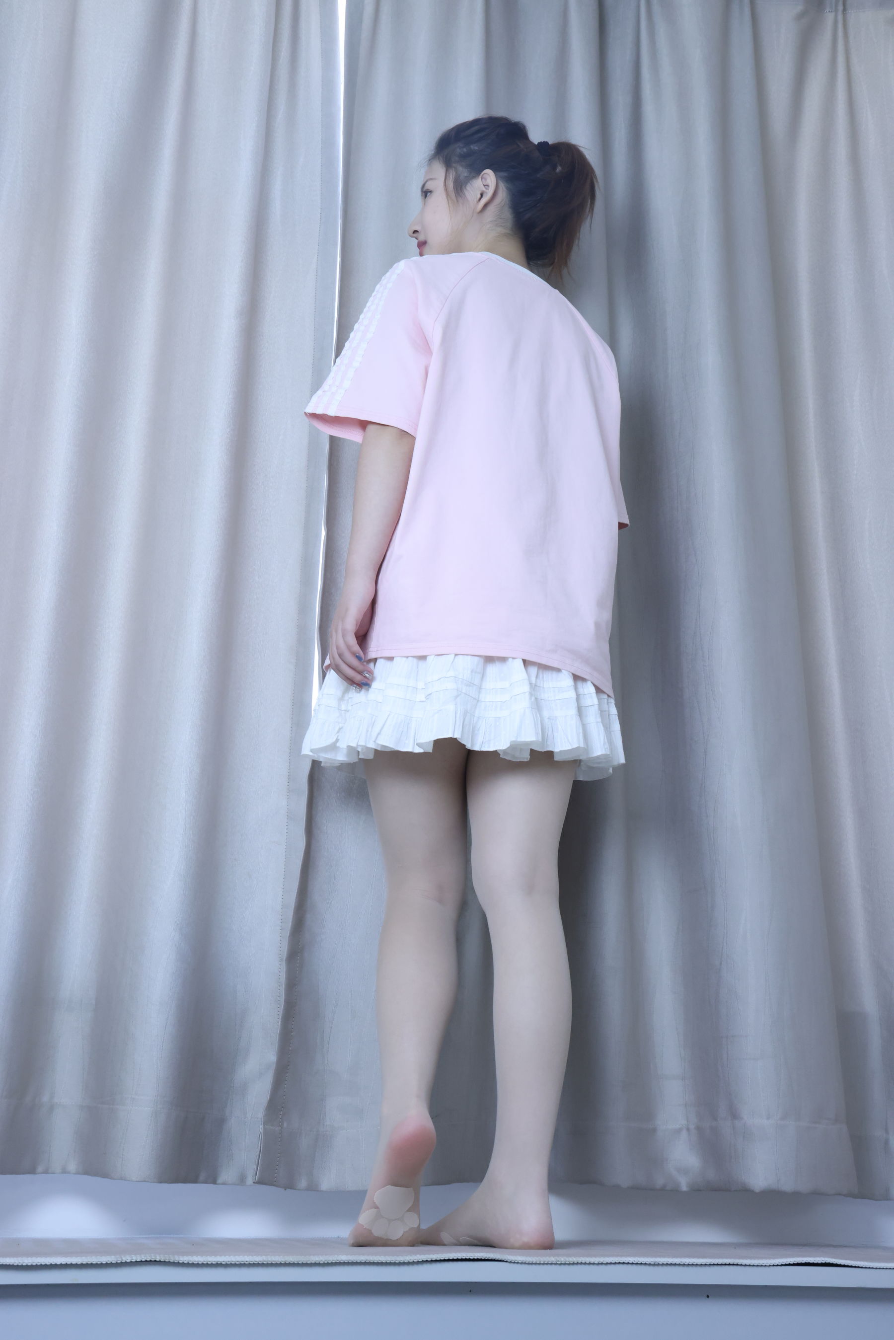 绮梦摄影 2024.09.05 No.017 露露 珍藏无修无水印版/(1150P)