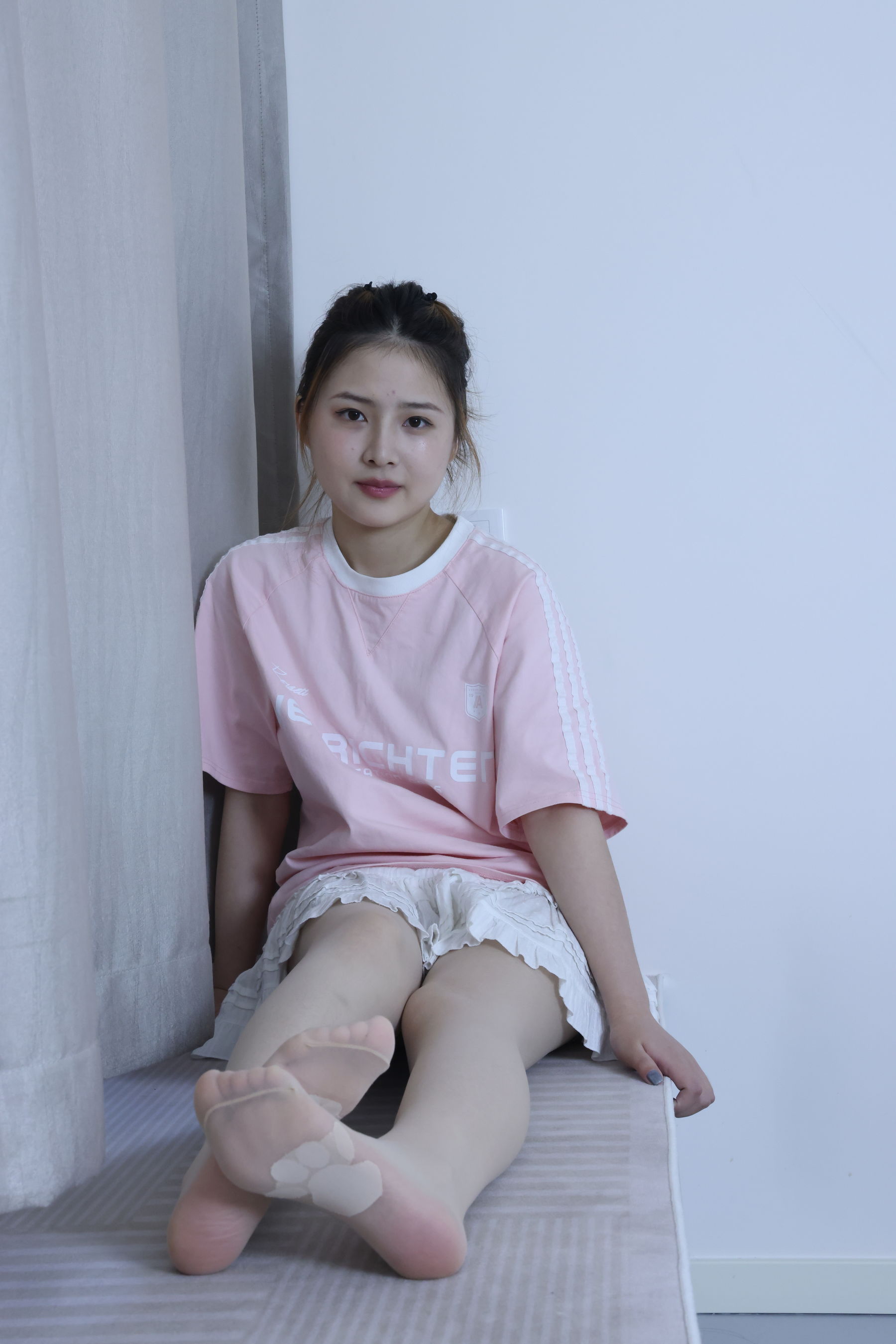 绮梦摄影 2024.09.05 No.017 露露 珍藏无修无水印版/(1150P)