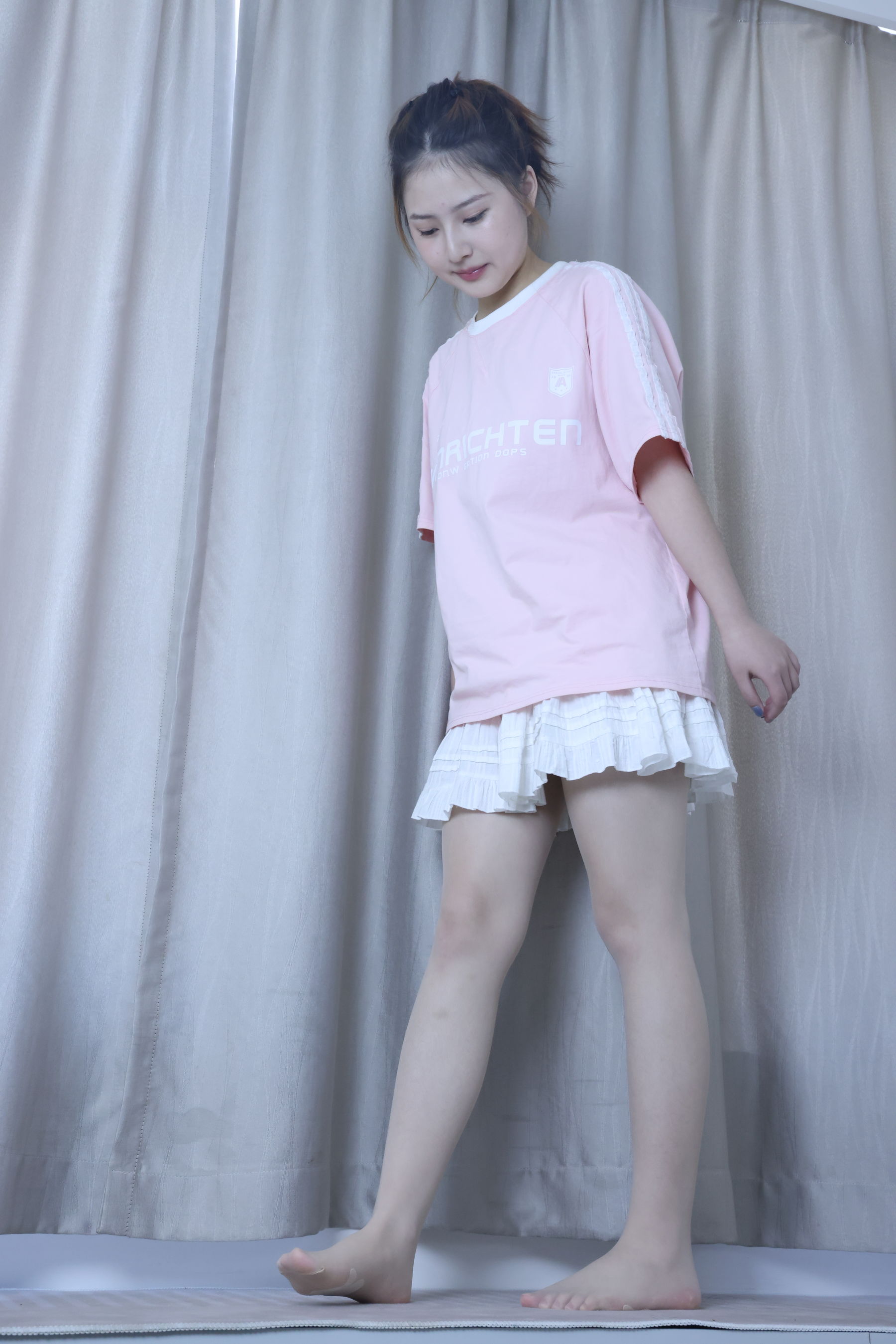 绮梦摄影 2024.09.05 No.017 露露 珍藏无修无水印版/(1150P)