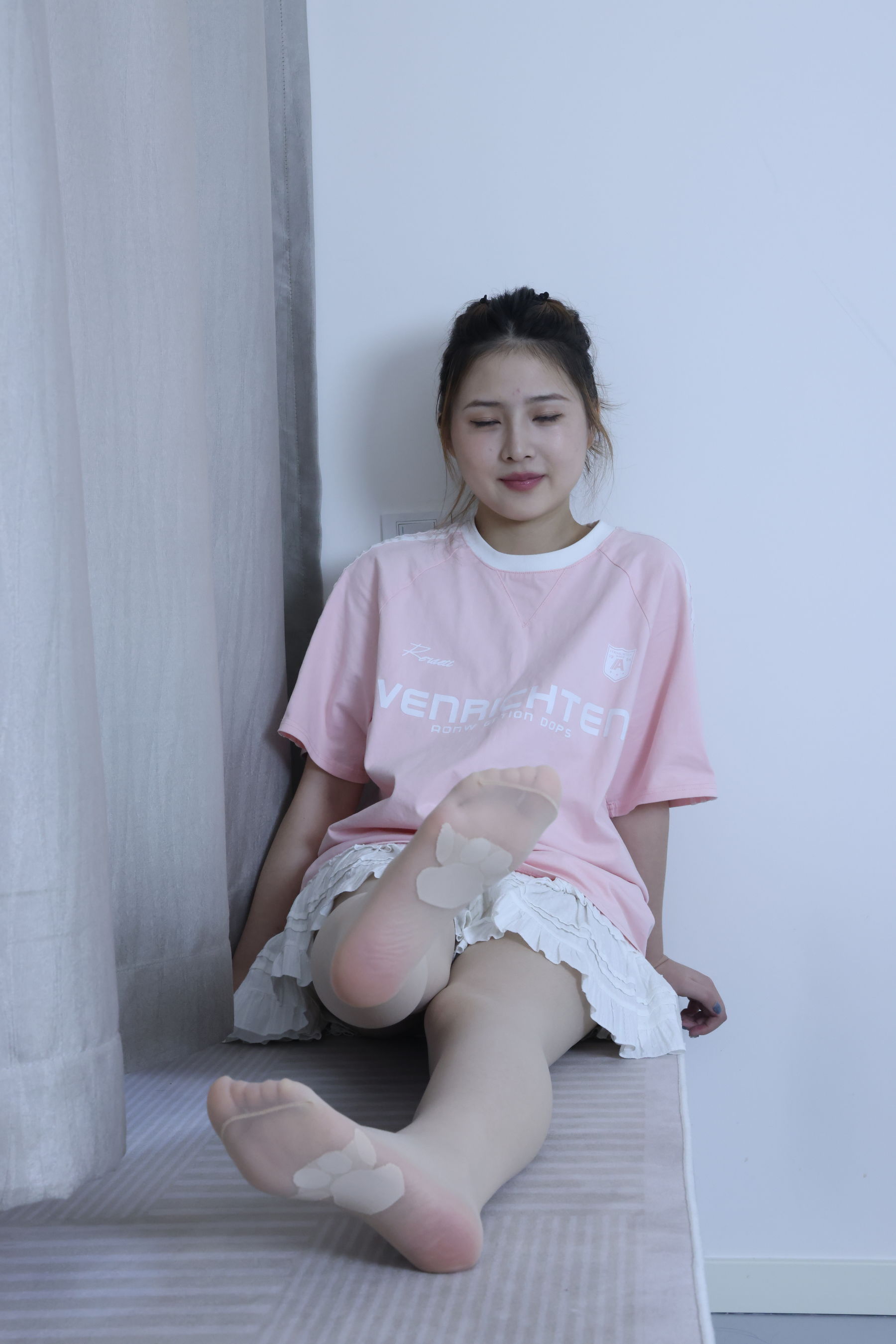 绮梦摄影 2024.09.05 No.017 露露 珍藏无修无水印版/(1150P)