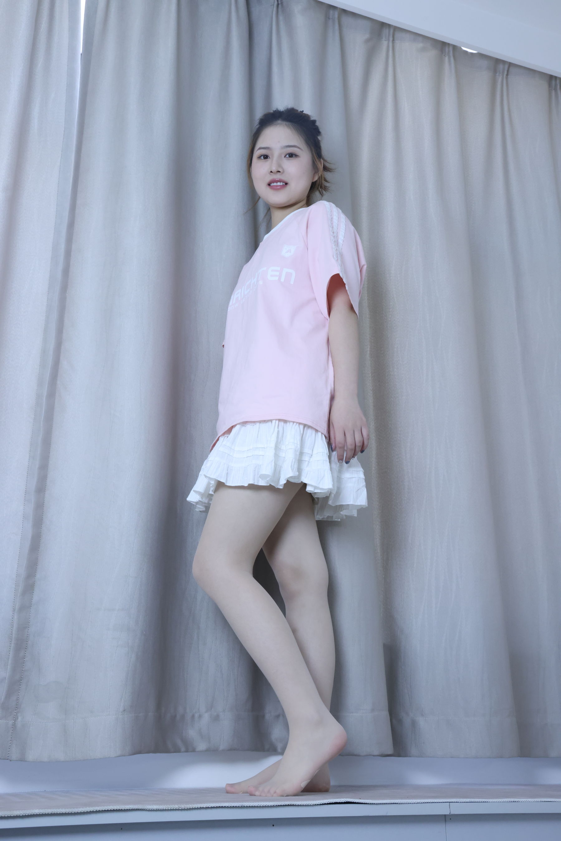 绮梦摄影 2024.09.05 No.017 露露 珍藏无修无水印版/(1150P)