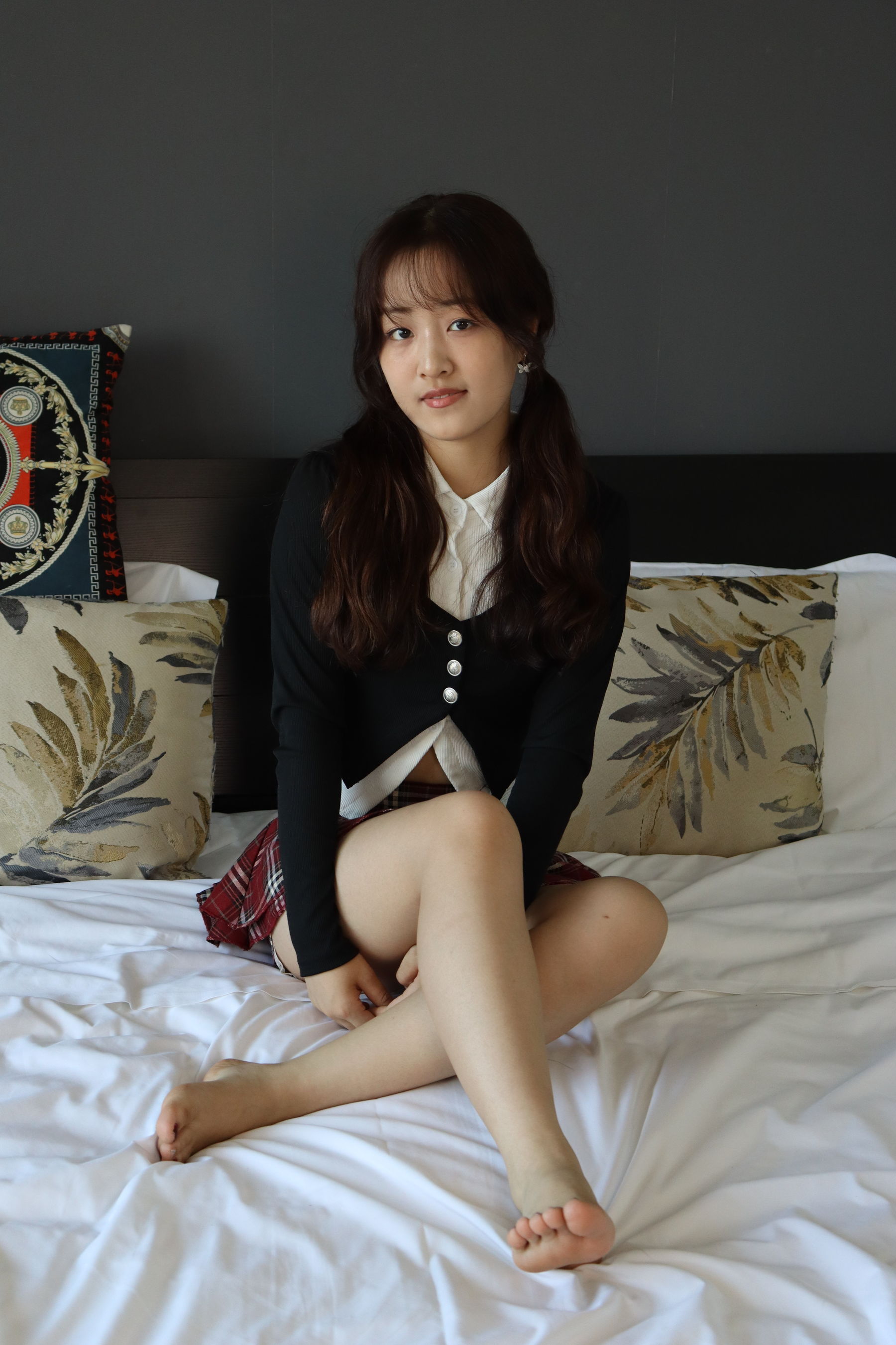 绮梦摄影 2024.08.23 No.004 以凡 珍藏无修无水印版/(313P)