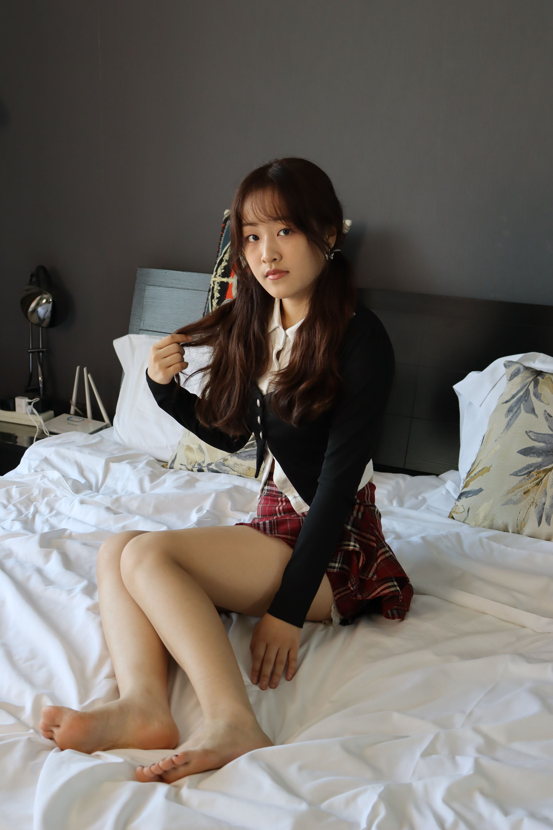 绮梦摄影 2024.08.23 No.004 以凡 珍藏无修无水印版/(313P)