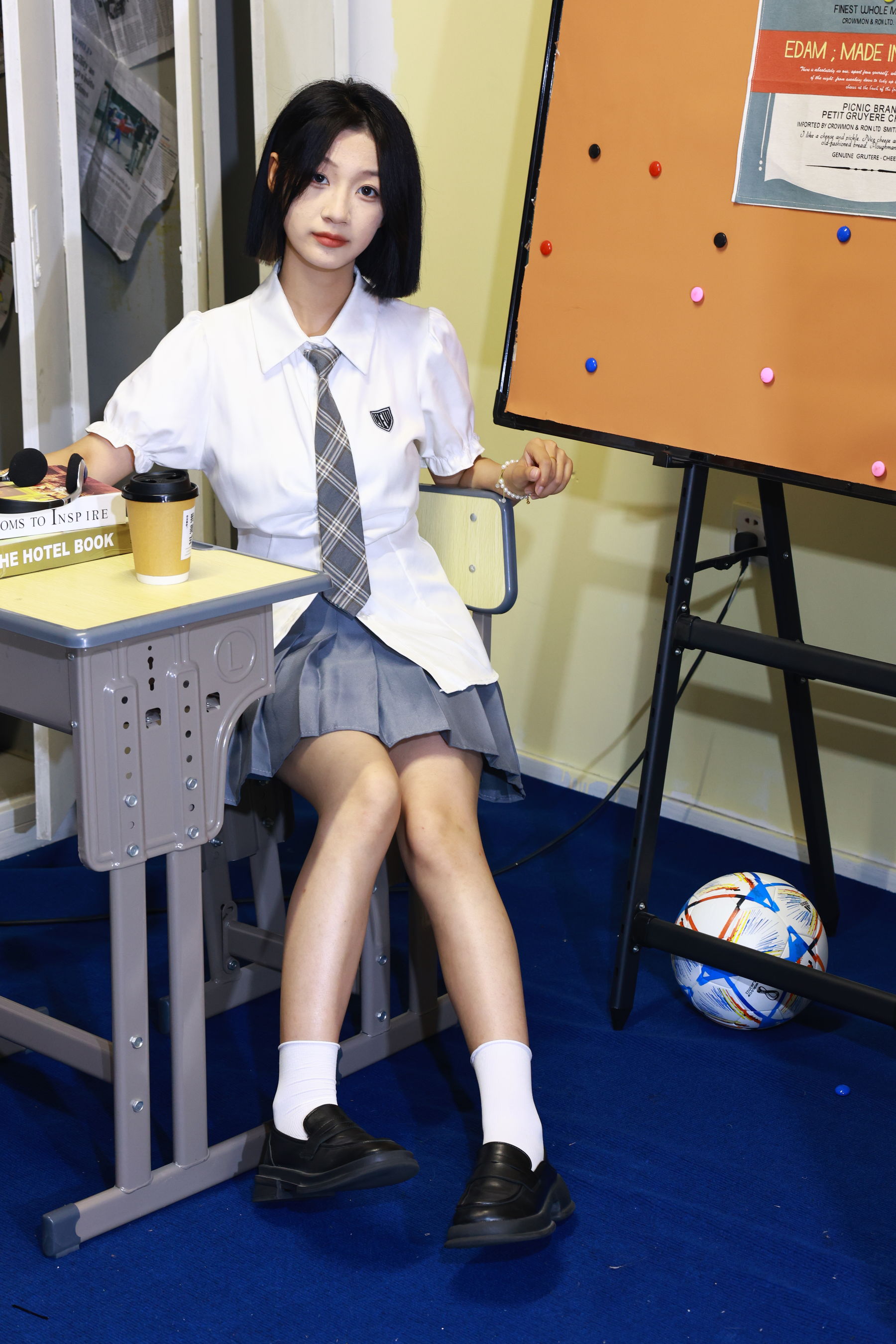 绮梦摄影 2024.08.29 No.010 Light 珍藏无修无水印版/(368P)