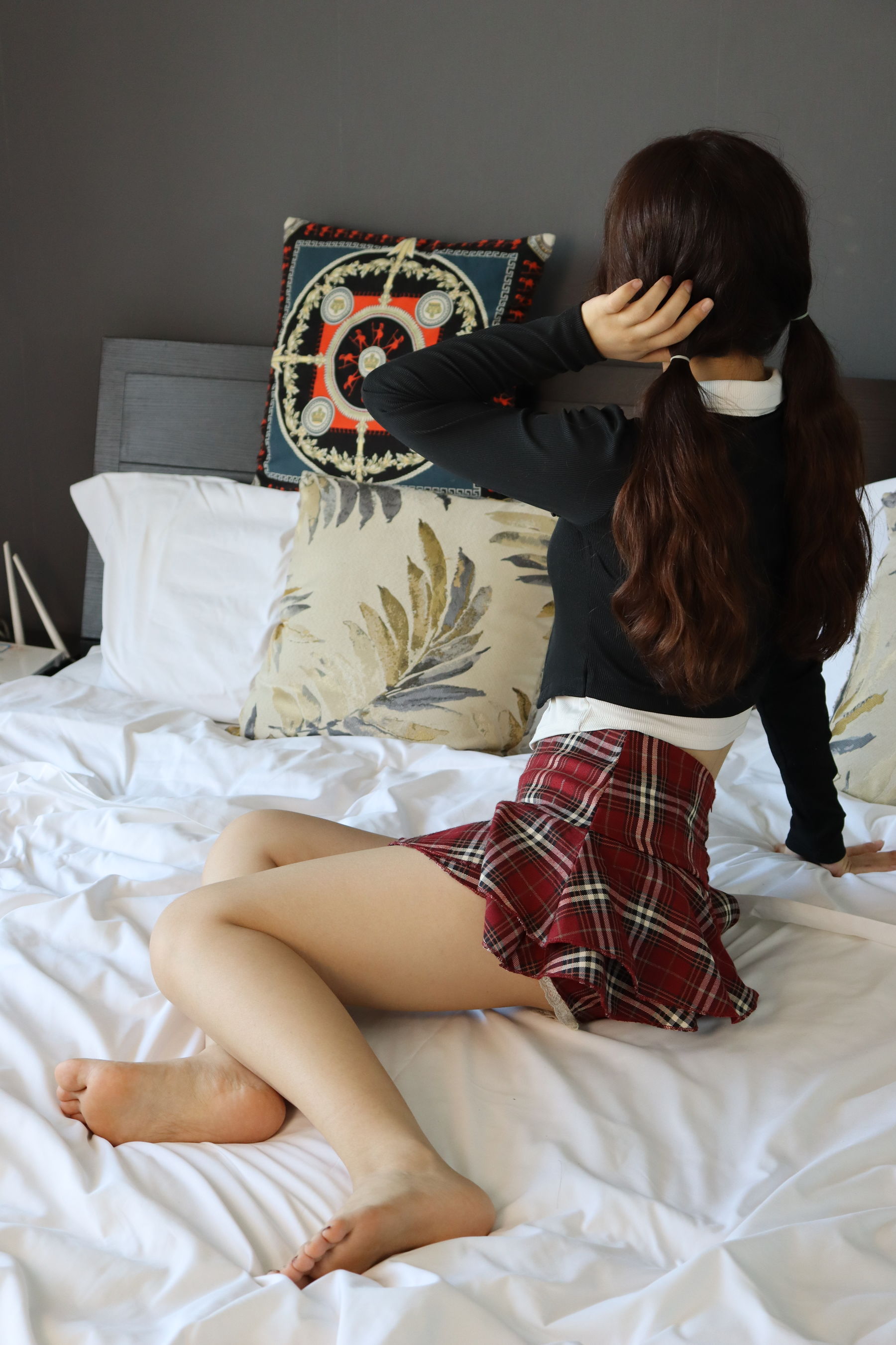 绮梦摄影 2024.08.23 No.004 以凡 珍藏无修无水印版/(313P)