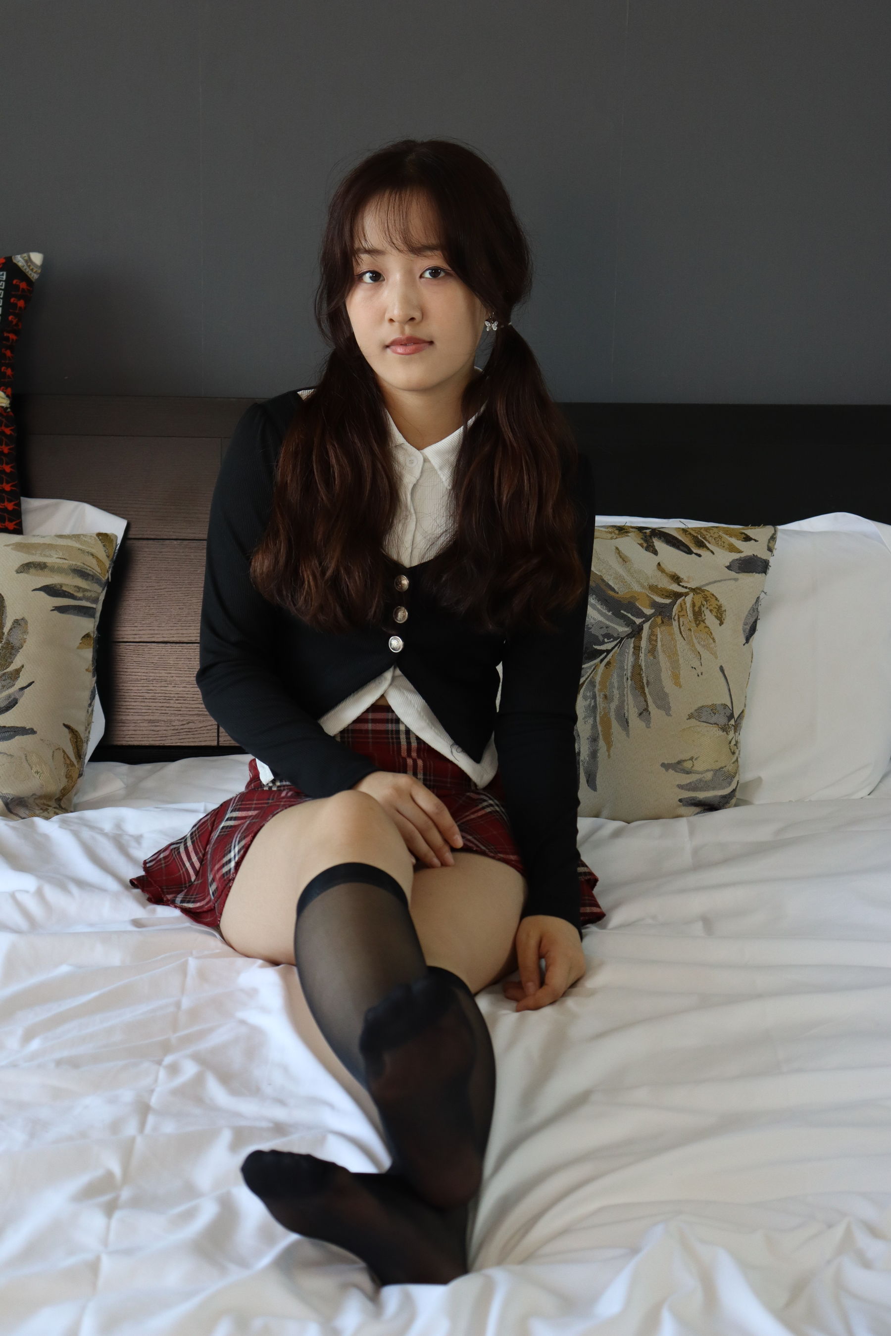 绮梦摄影 2024.08.23 No.004 以凡 珍藏无修无水印版/(313P)