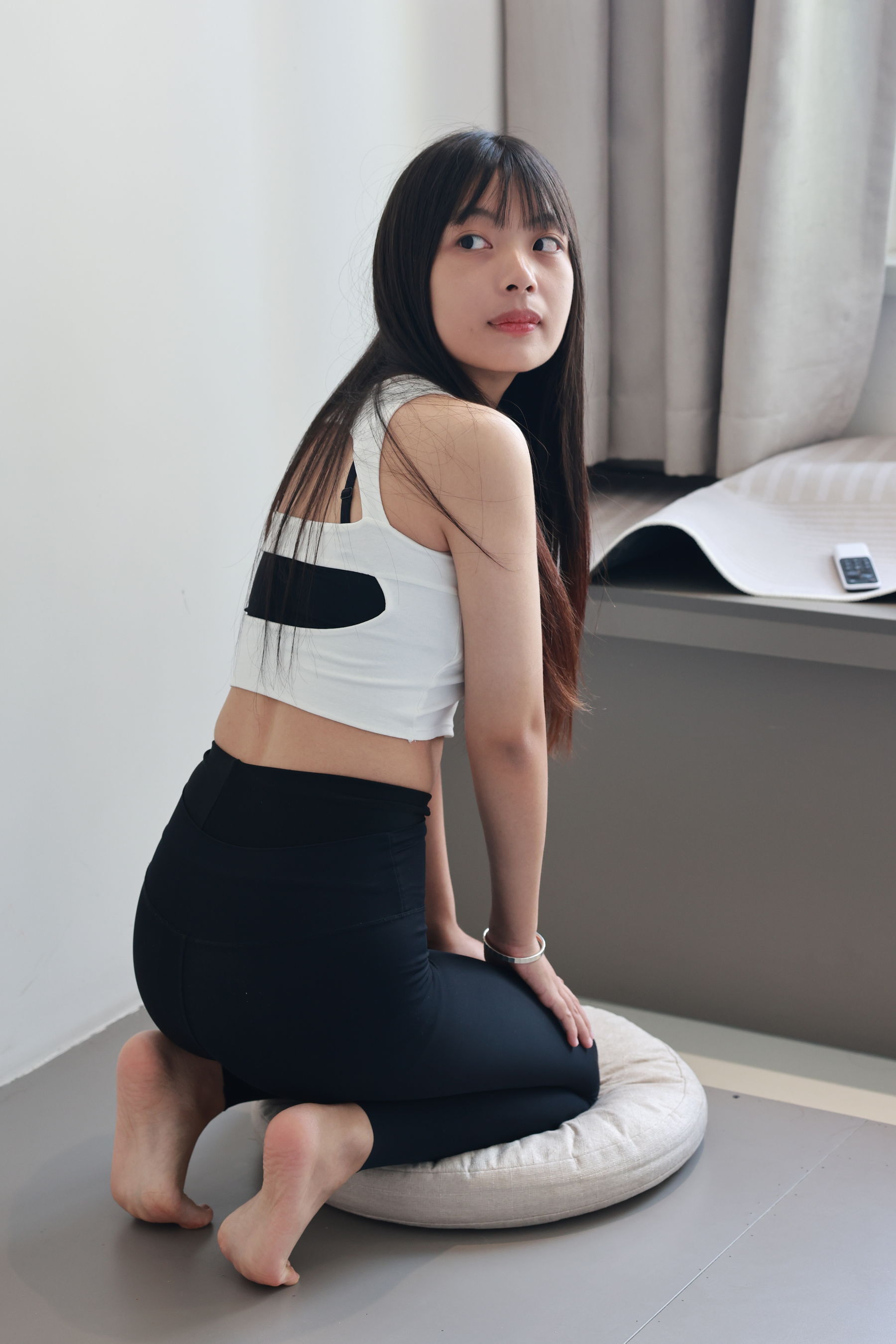 绮梦摄影 2024.09.01 No.013 团子 珍藏无修无水印版/(369P)