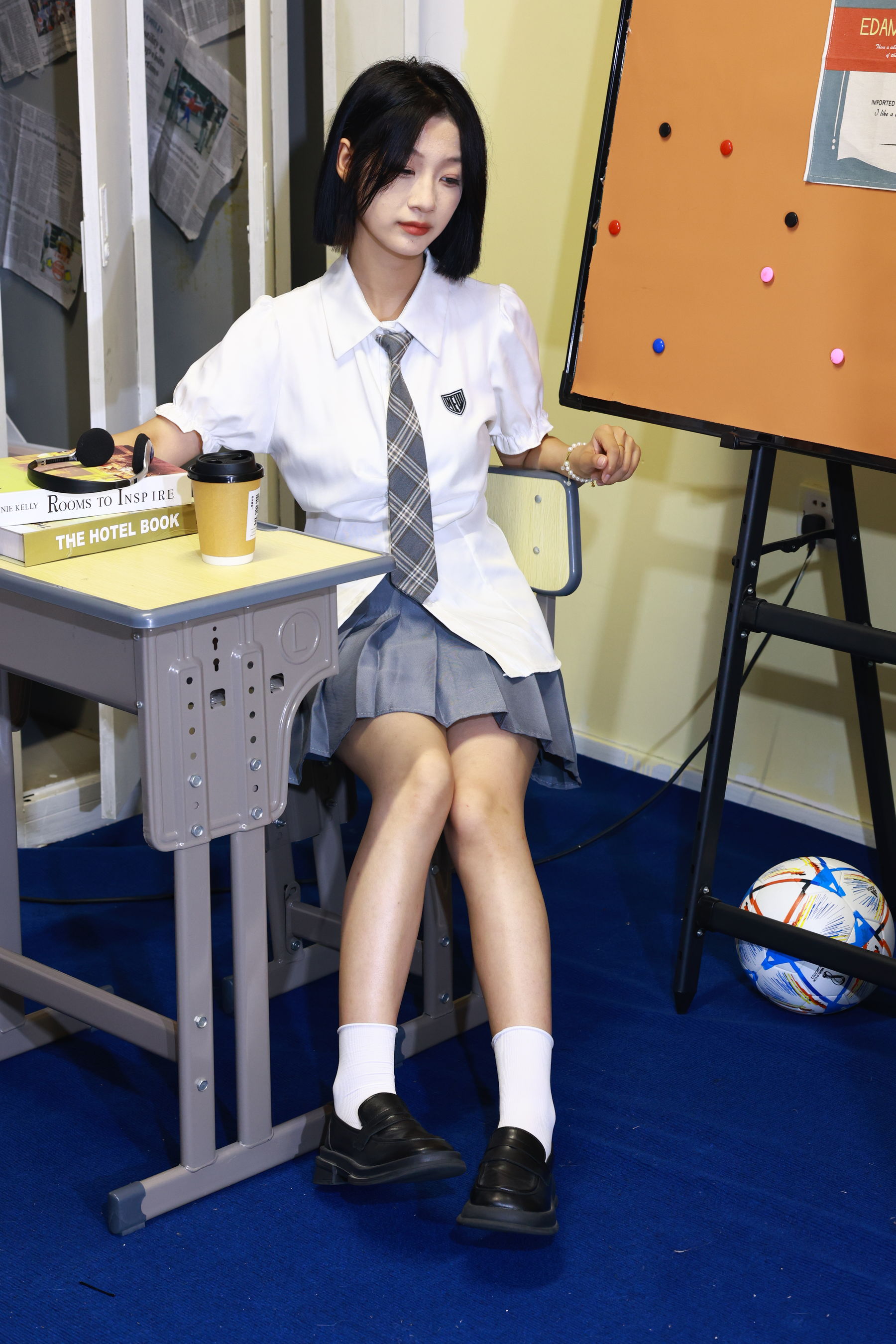 绮梦摄影 2024.08.29 No.010 Light 珍藏无修无水印版/(368P)