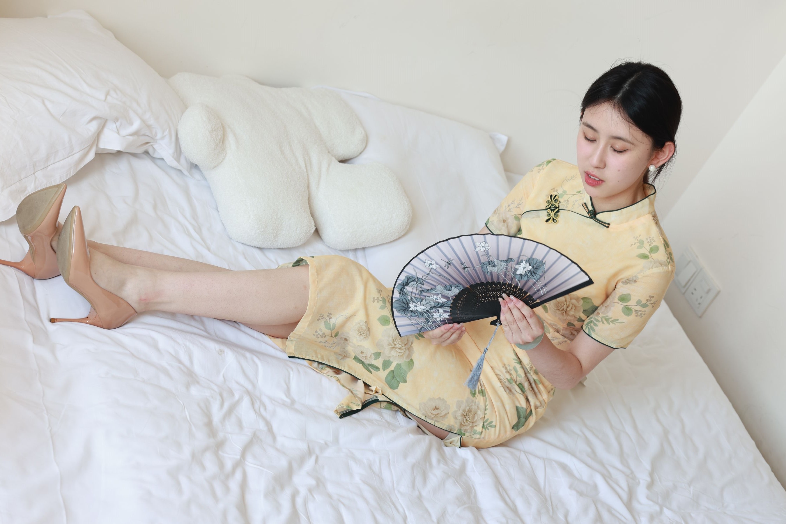 绮梦摄影 2024.08.30 No.011 yaya 珍藏无修无水印版/(510P)