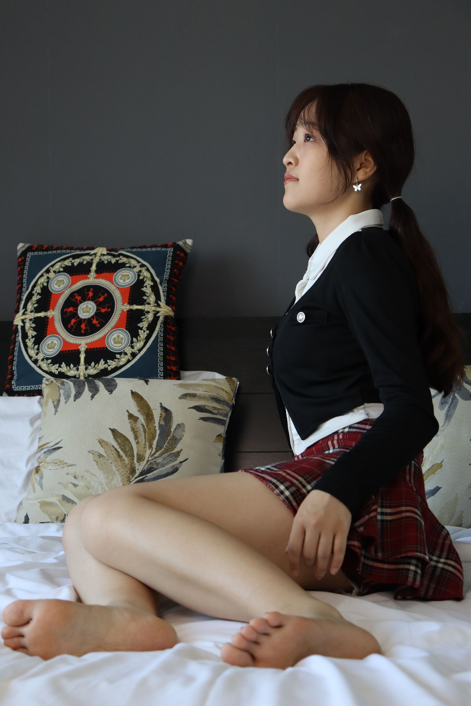 绮梦摄影 2024.08.23 No.004 以凡 珍藏无修无水印版/(313P)