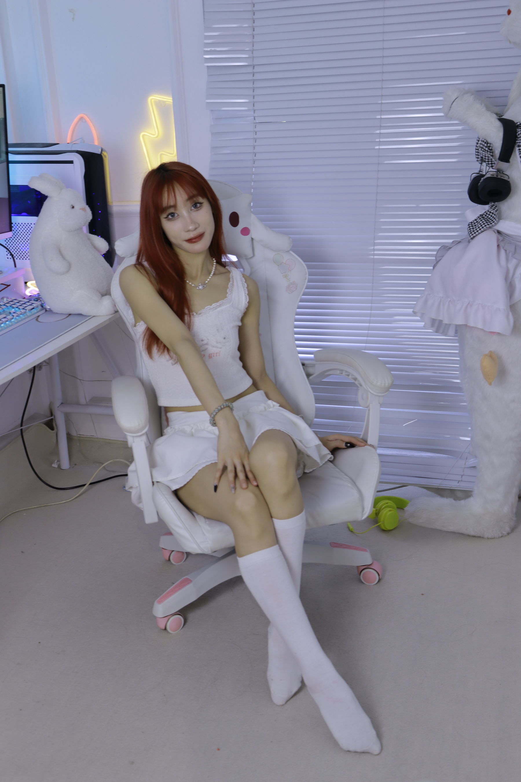 绮梦摄影 2024.08.25 No.006 雪莉 珍藏无修无水印版/(271P)