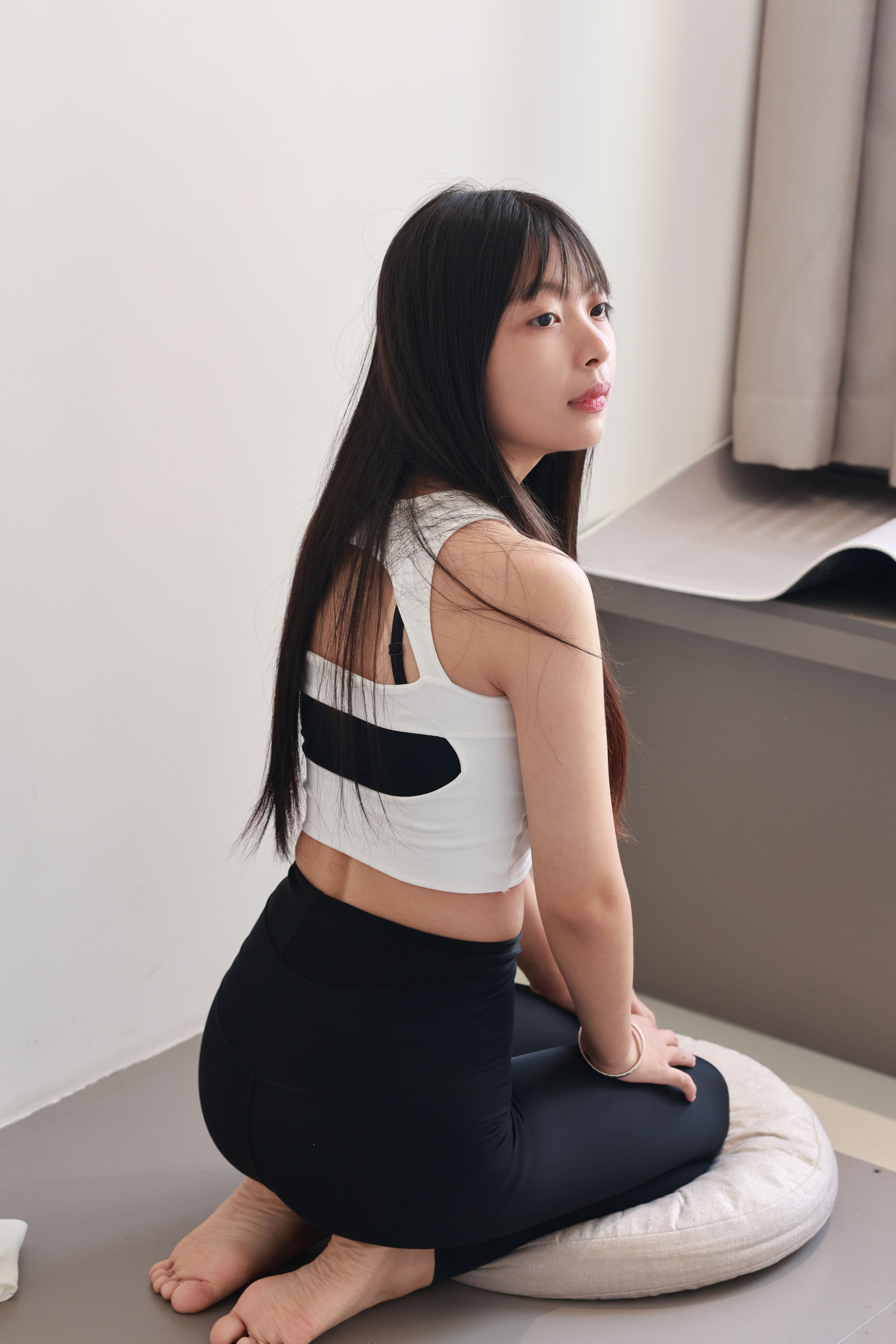 绮梦摄影 2024.09.01 No.013 团子 珍藏无修无水印版/(369P)