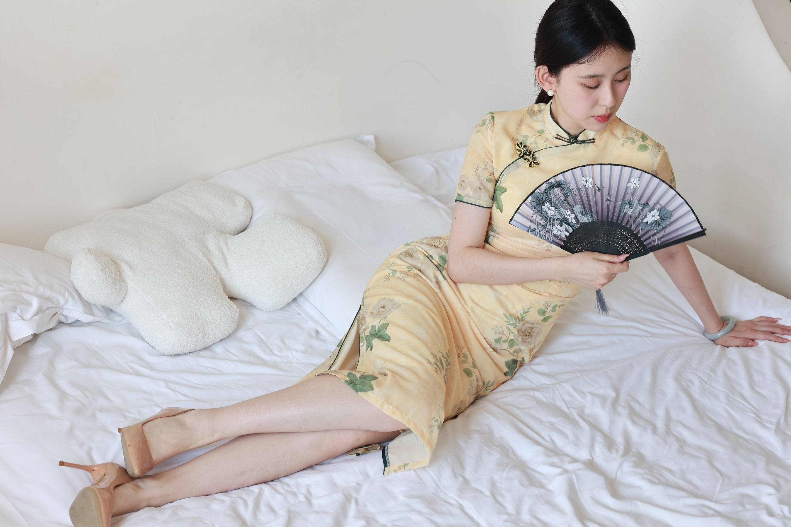 绮梦摄影 2024.08.30 No.011 yaya 珍藏无修无水印版/(510P)