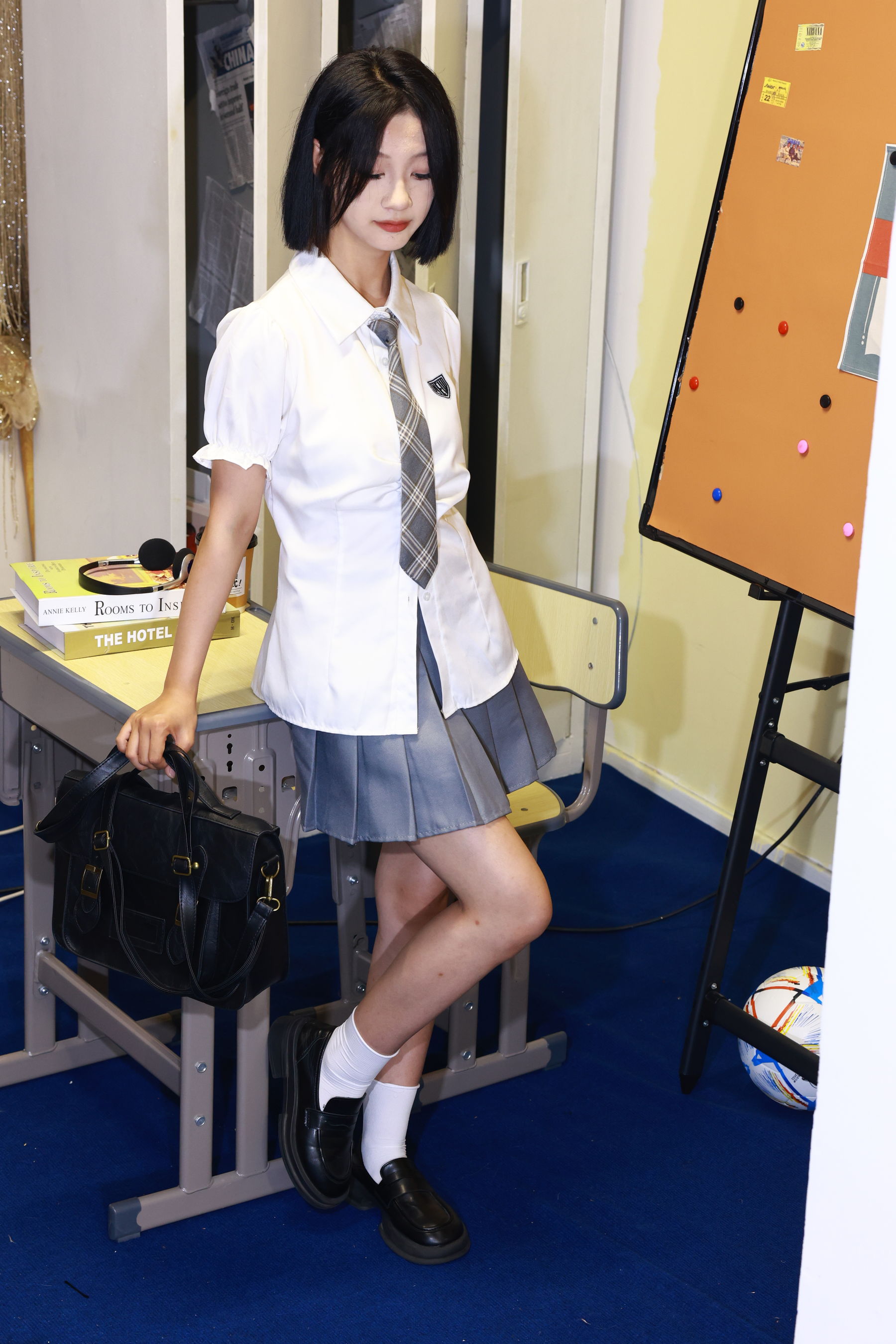 绮梦摄影 2024.08.29 No.010 Light 珍藏无修无水印版/(368P)