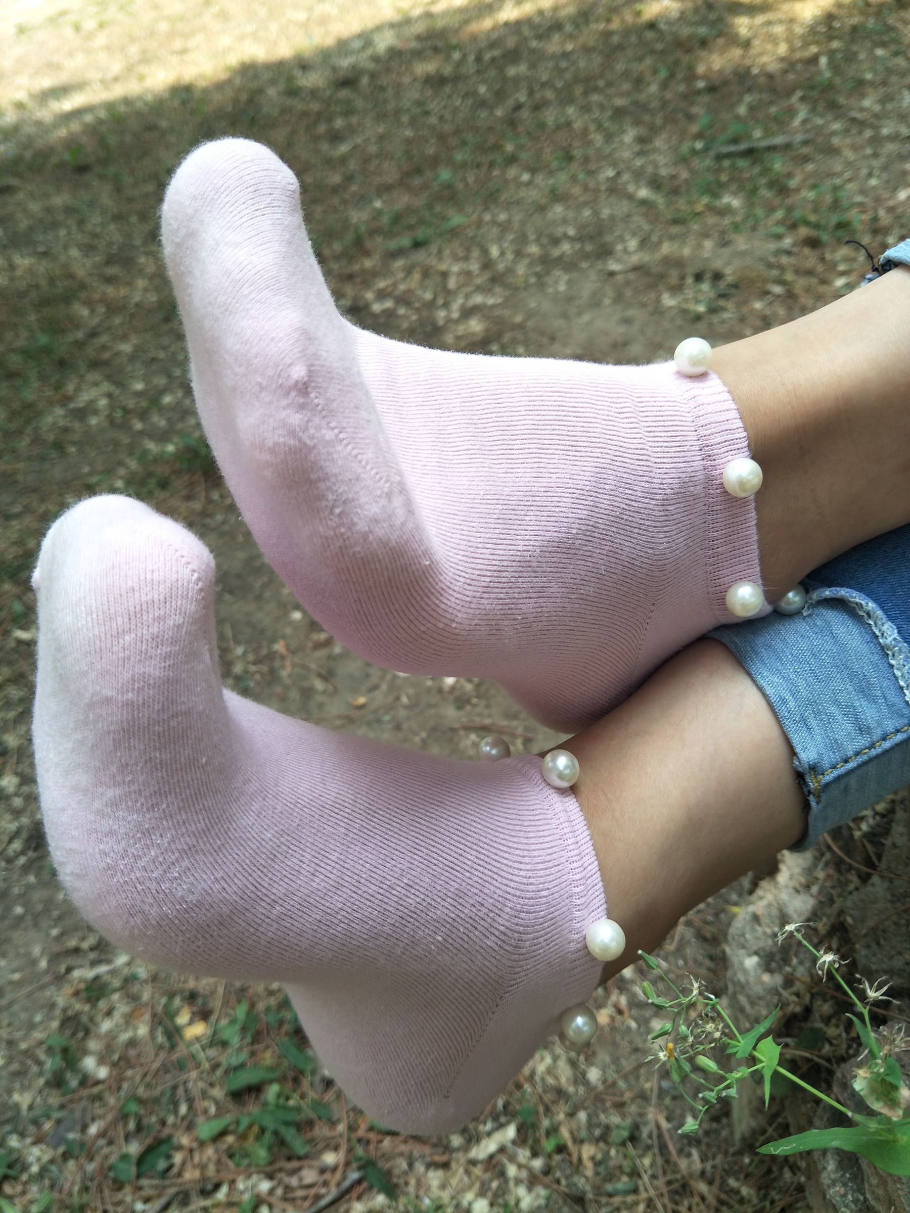 紧身堂妹约出换网袜/(234P)