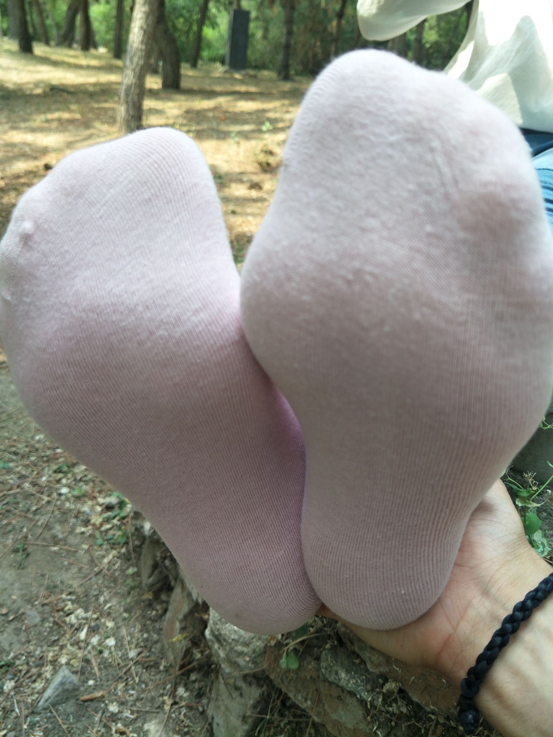 紧身堂妹约出换网袜/(234P)