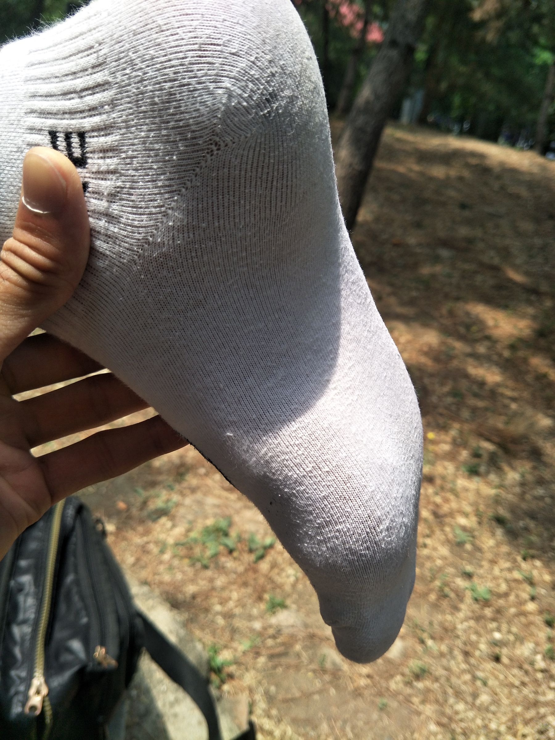 紧身堂妹约出换网袜/(234P)