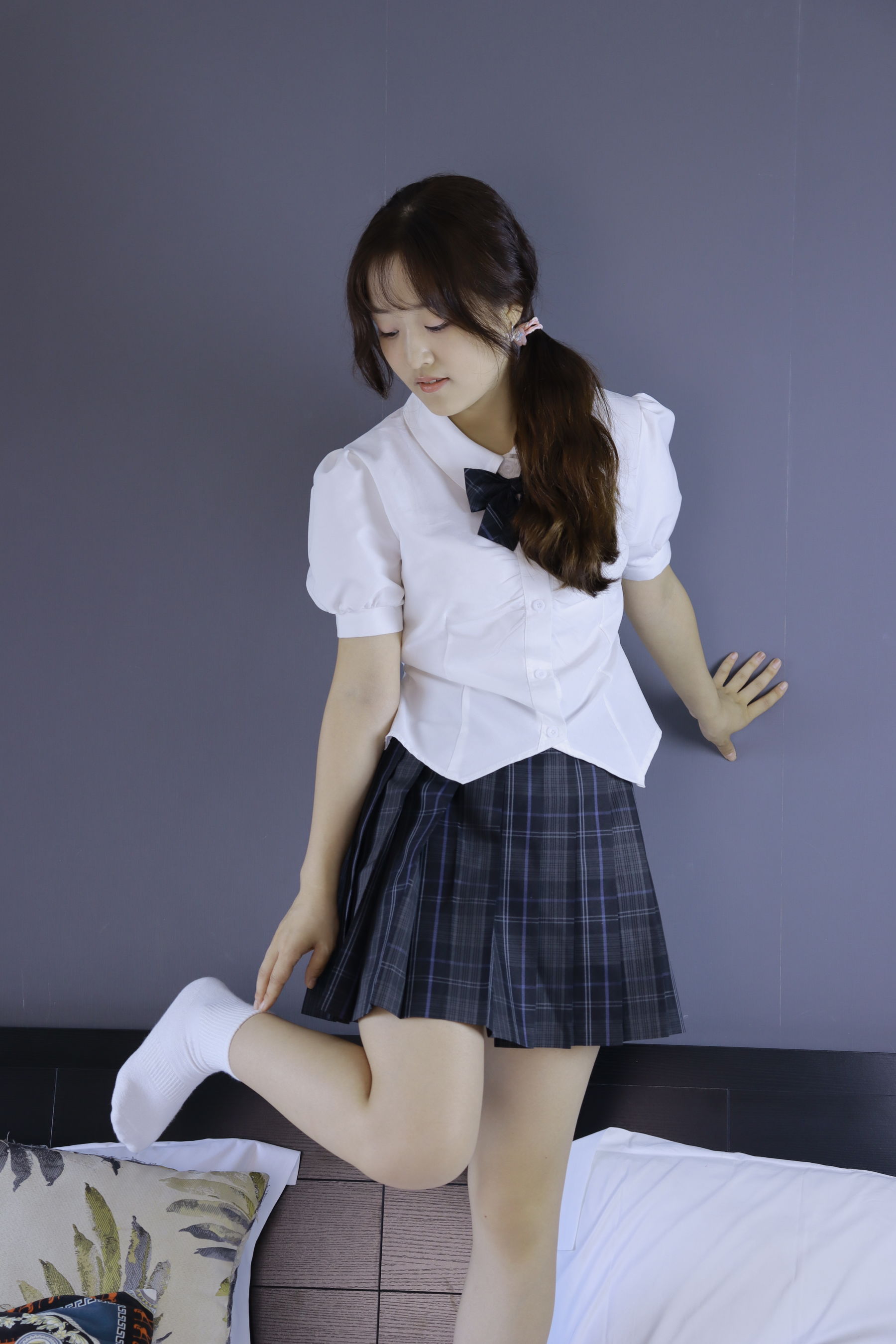 绮梦摄影 2024.08.21 No.002 以凡 珍藏无修无水印版/(304P)