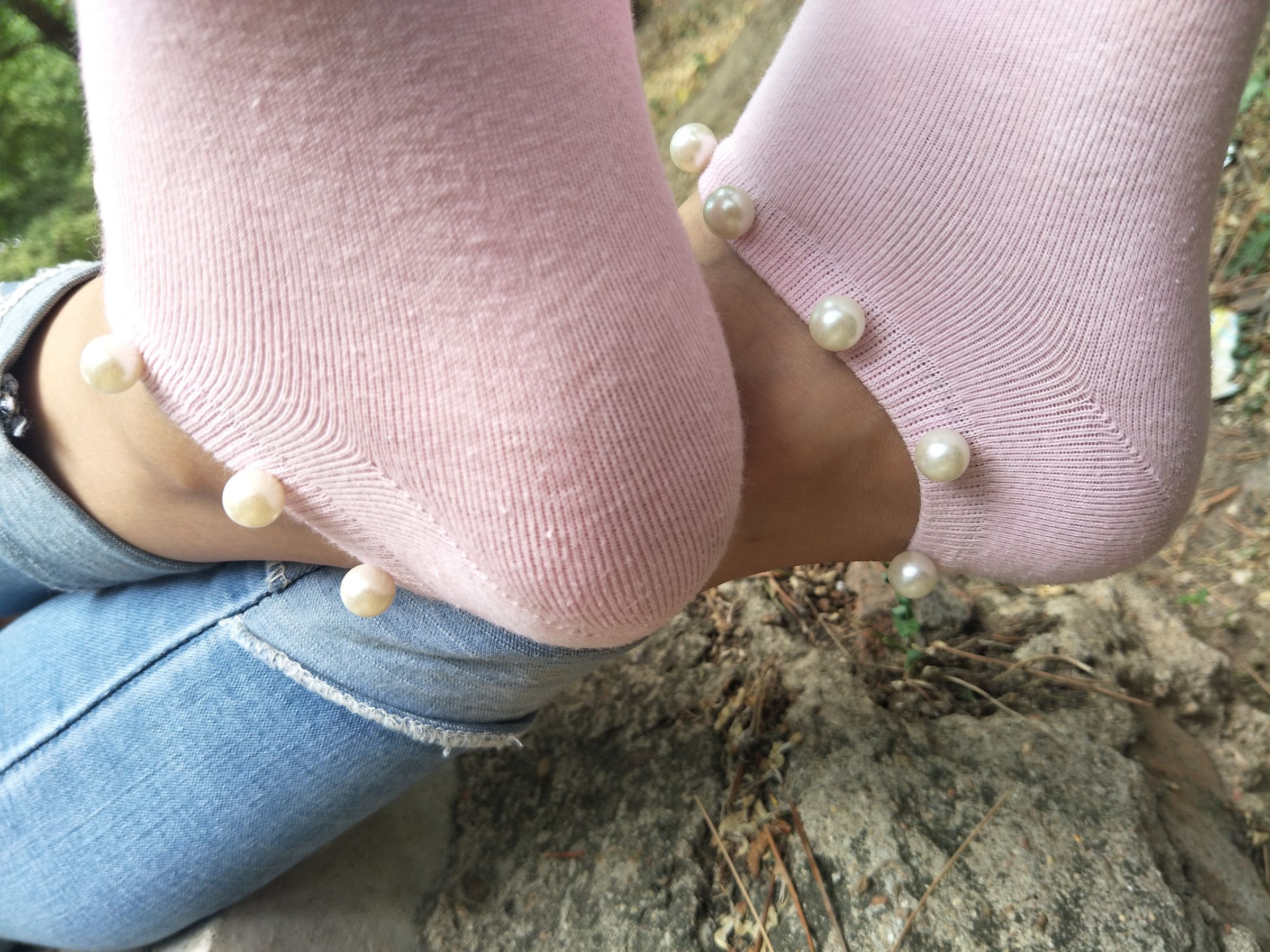 紧身堂妹约出换网袜/(234P)