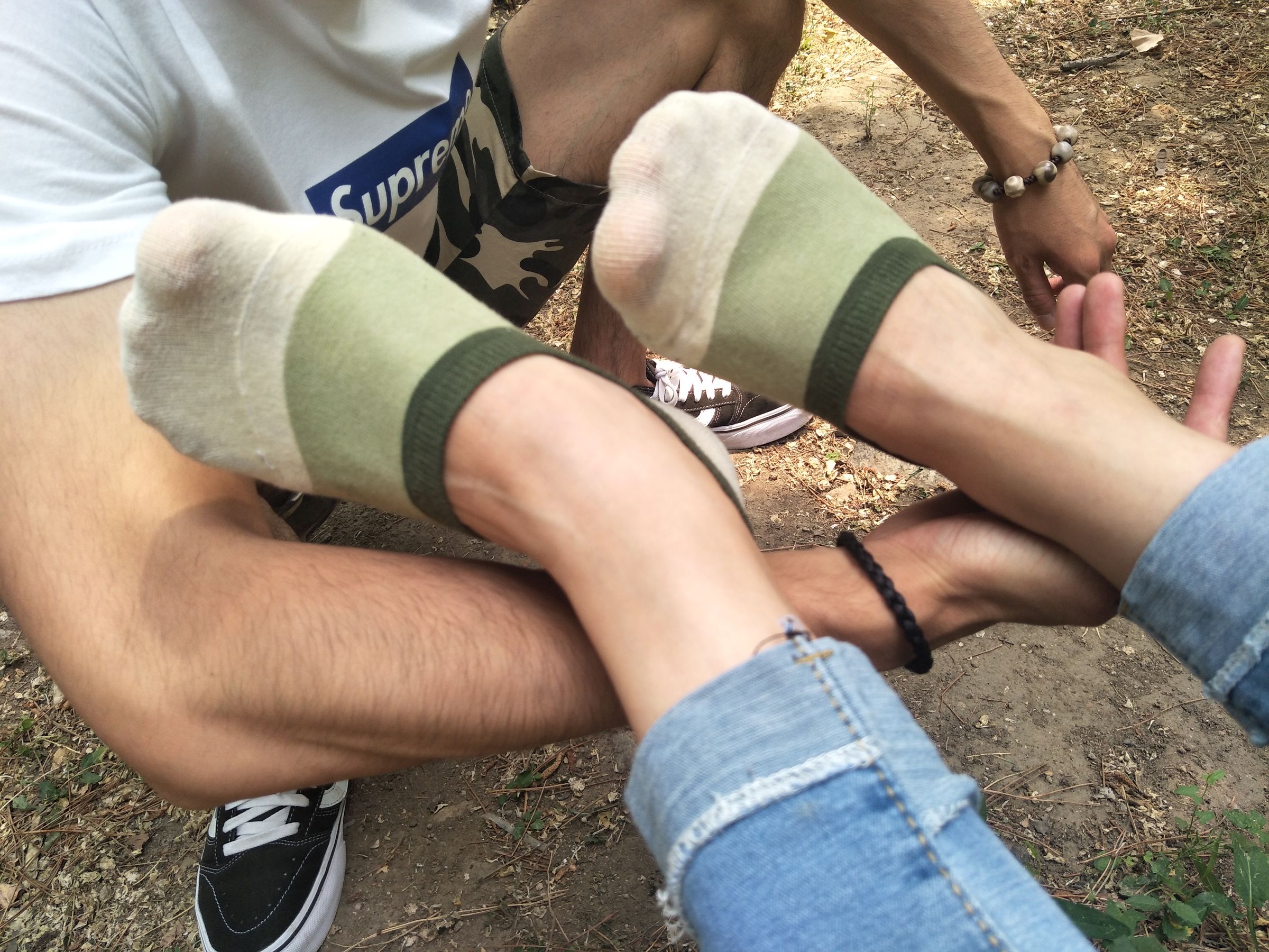 紧身堂妹约出换网袜/(234P)