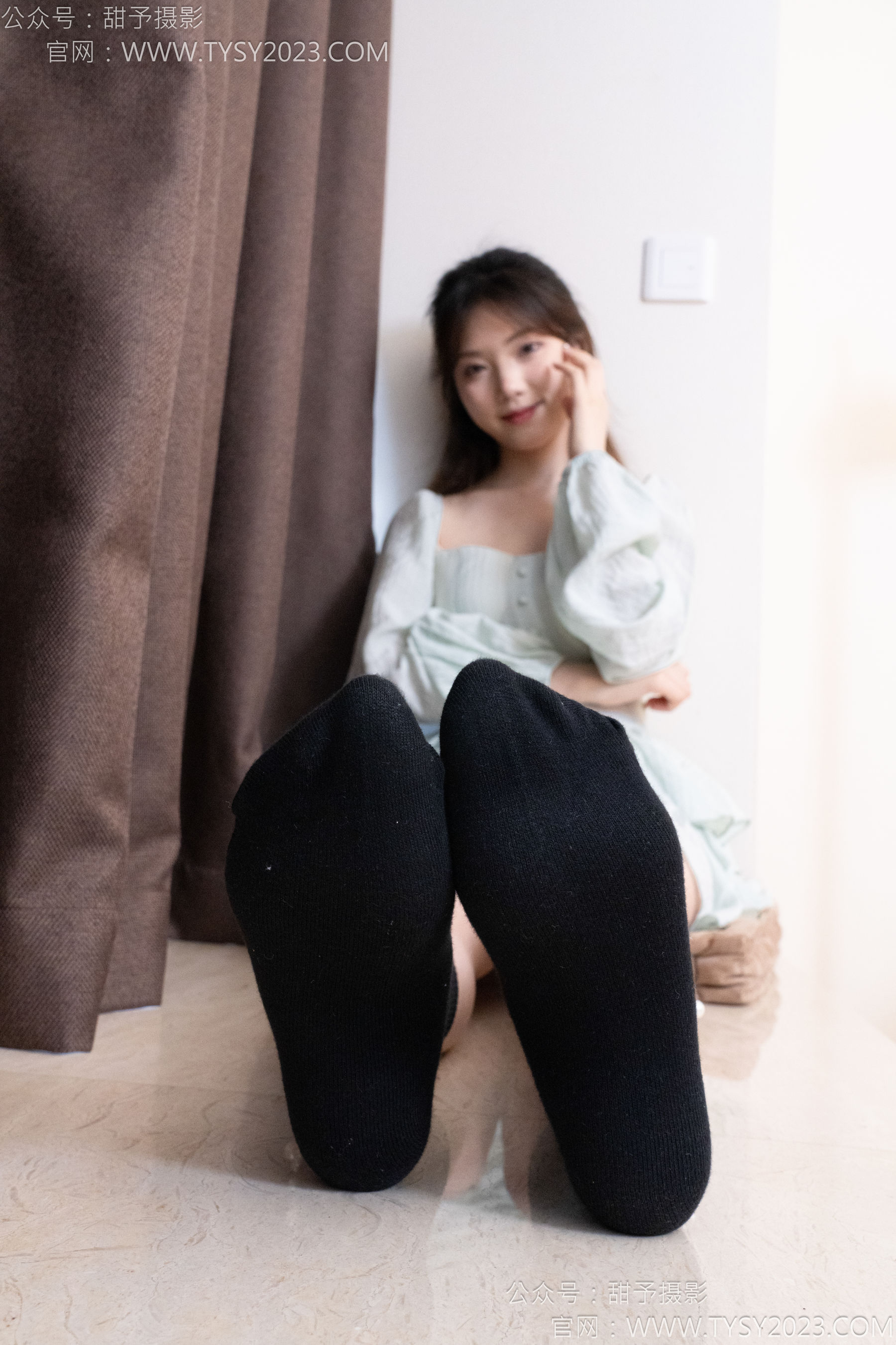 甜予摄影 No.136 璇璇 - 板鞋、黑棉袜/(203P)