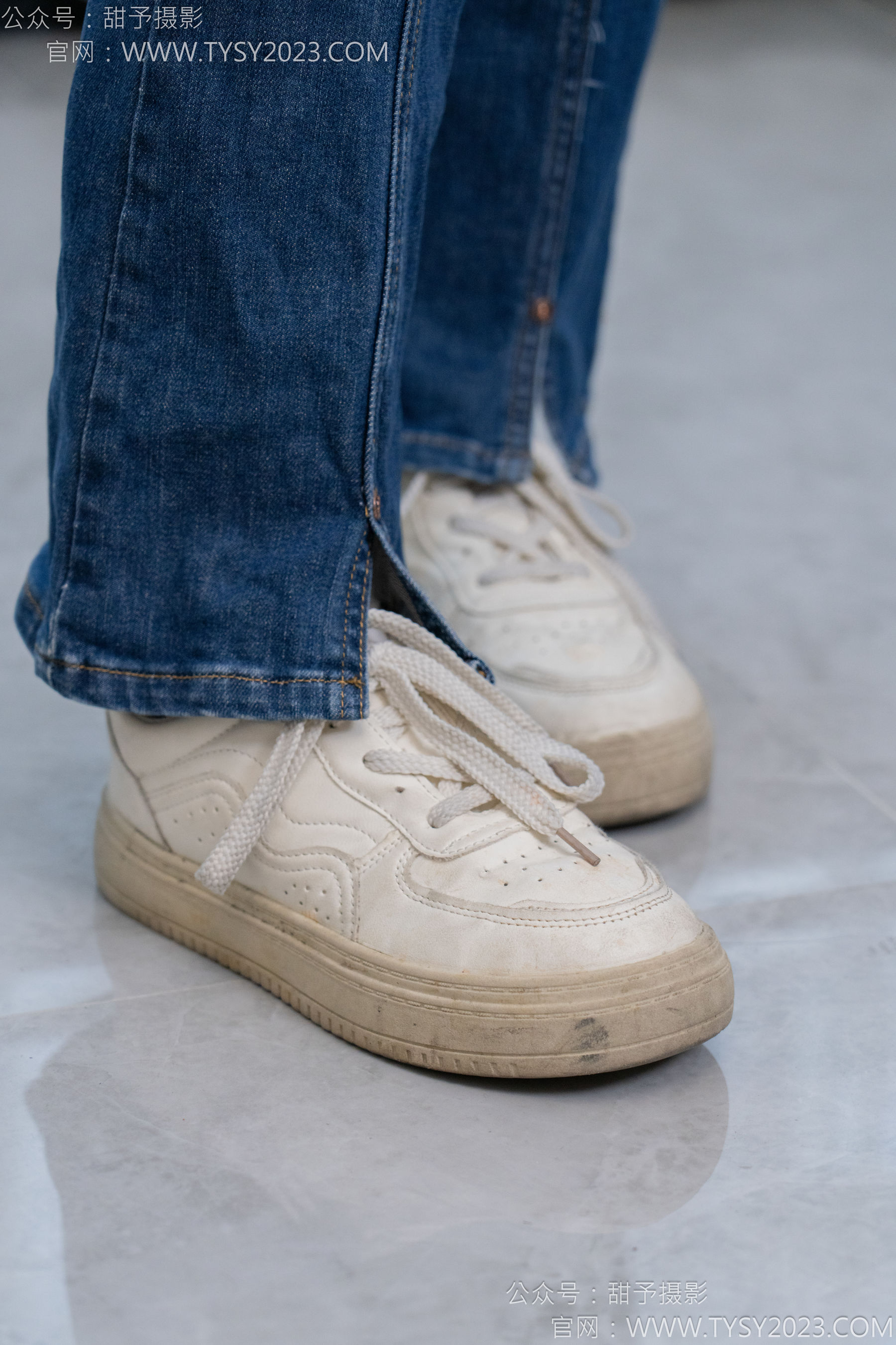 甜予摄影 No.132 诺诺 - 板鞋、白棉袜、裸足/(129P)