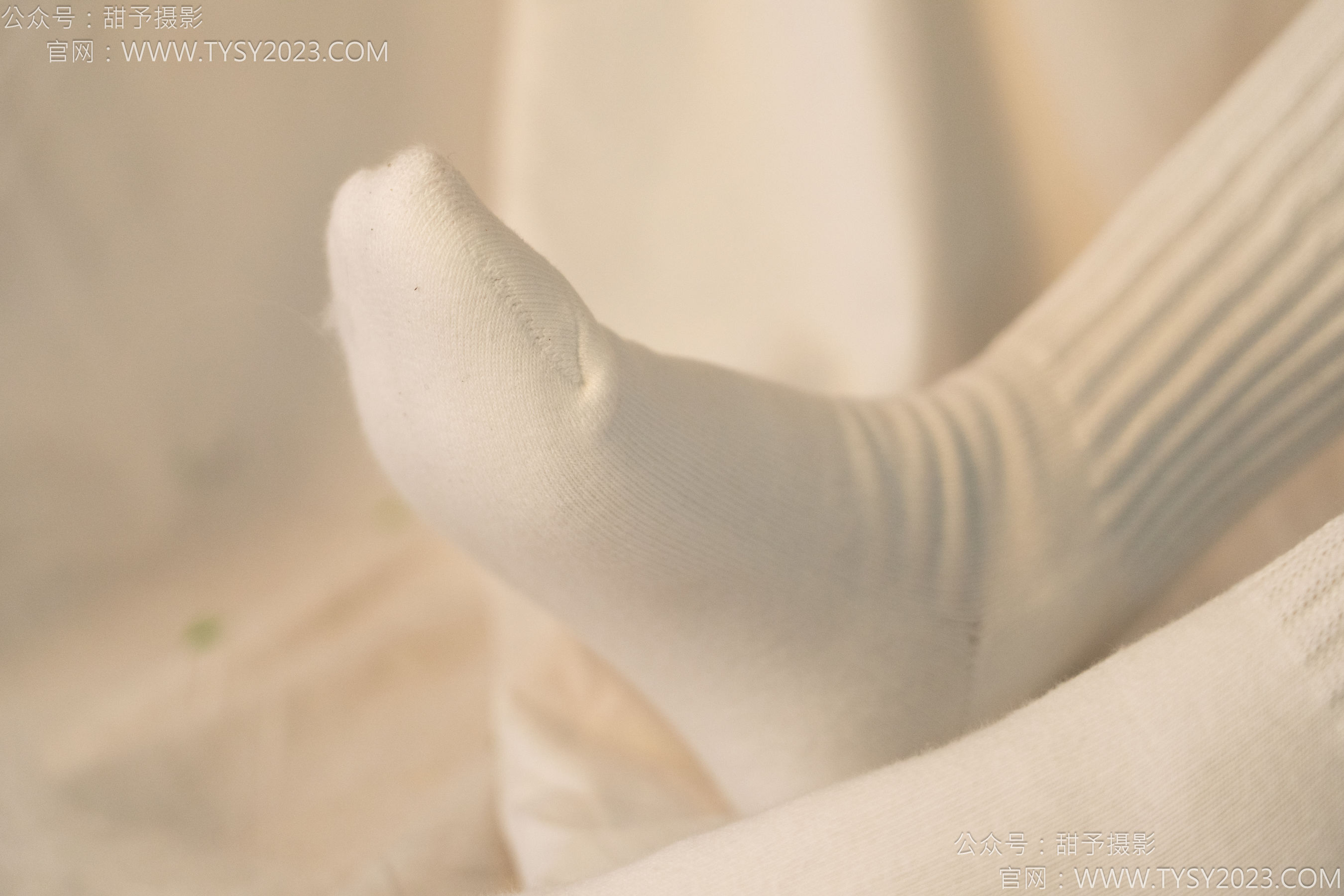 甜予摄影 NO.139 澜澜 - 皮鞋、白棉袜、裸足/(116P)