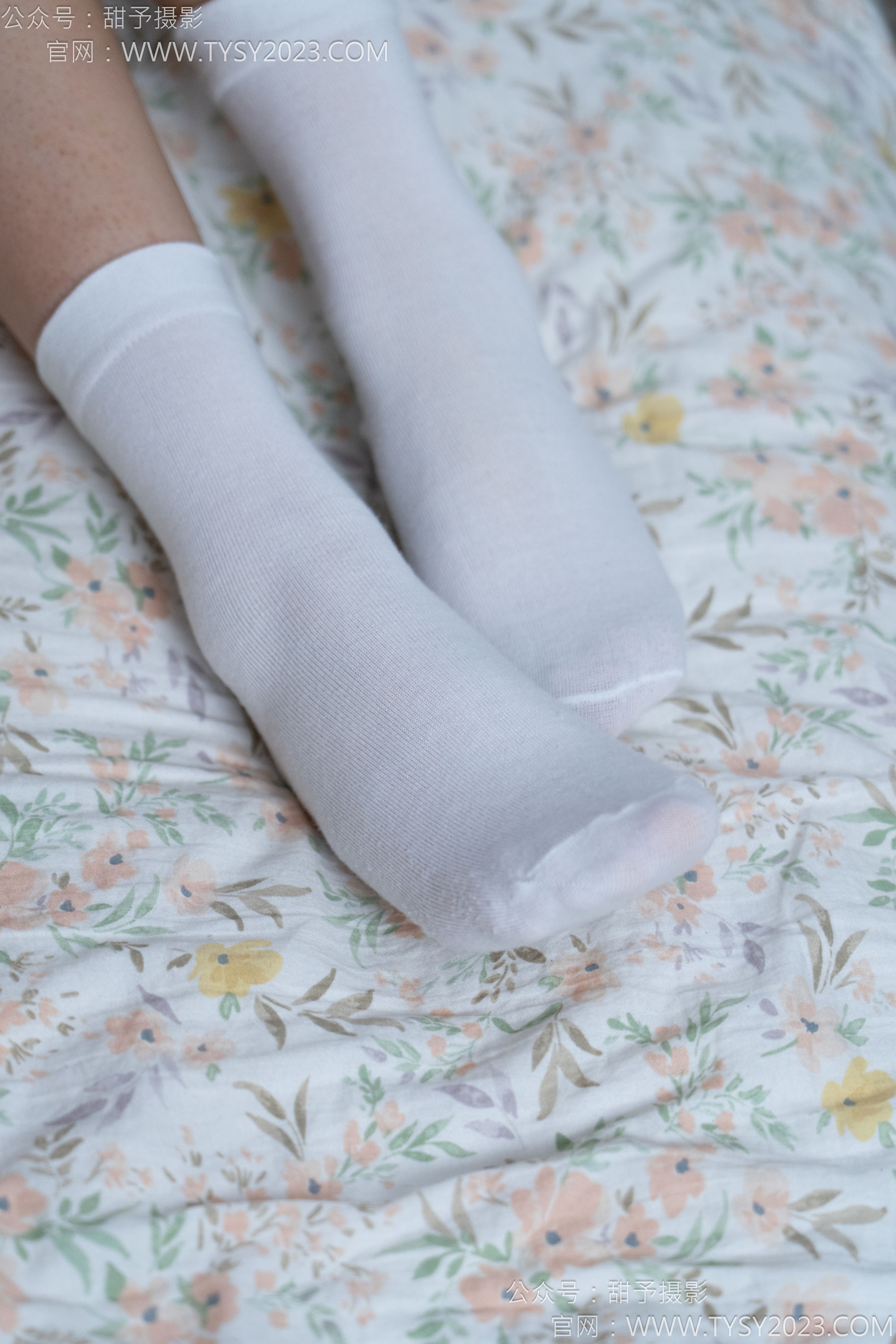 甜予摄影 No.138 土豆 - 板鞋、白棉袜、裸足/(136P)