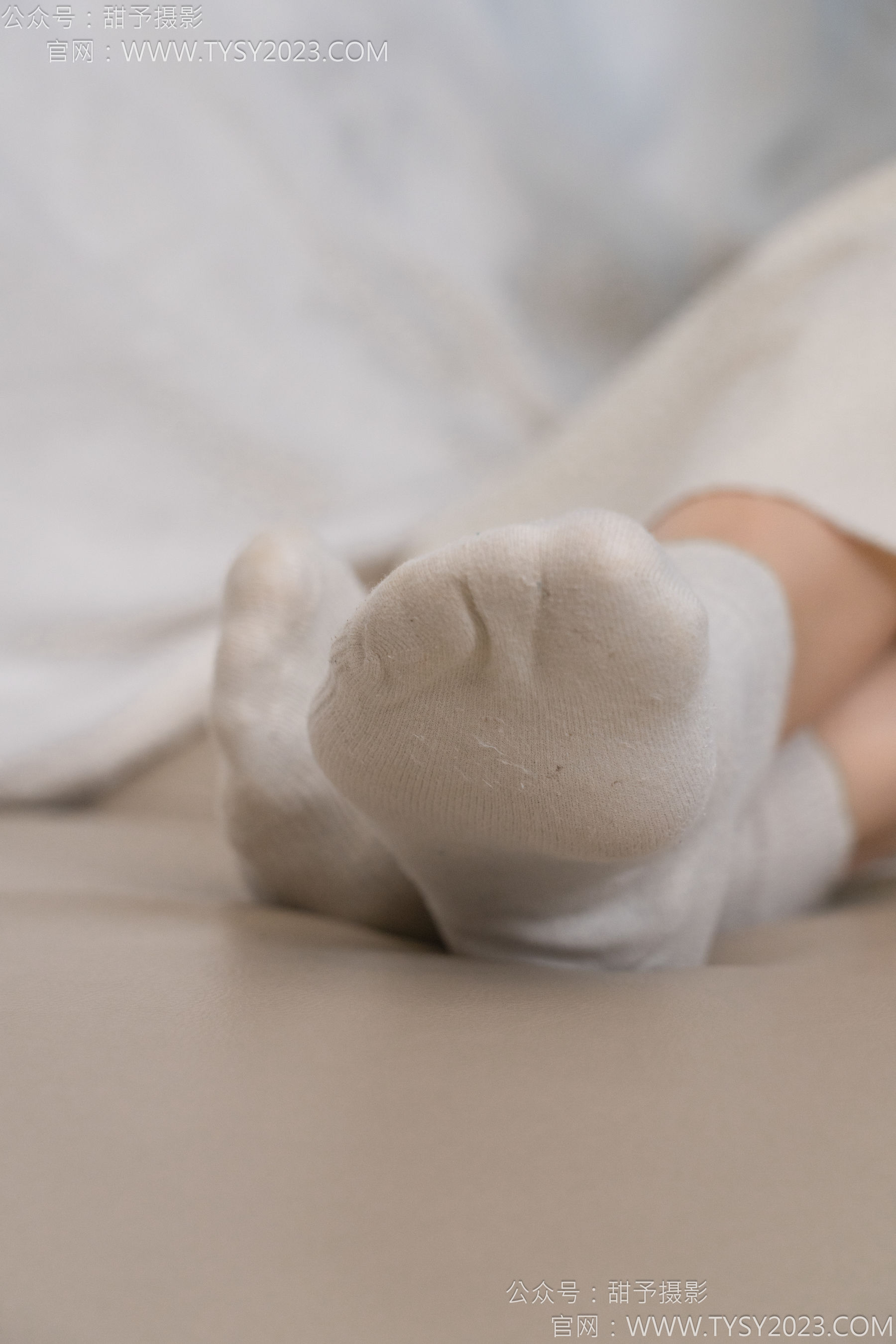 甜予摄影 No.125 丹丹 - 运动鞋、白棉袜、裸足/(139P)