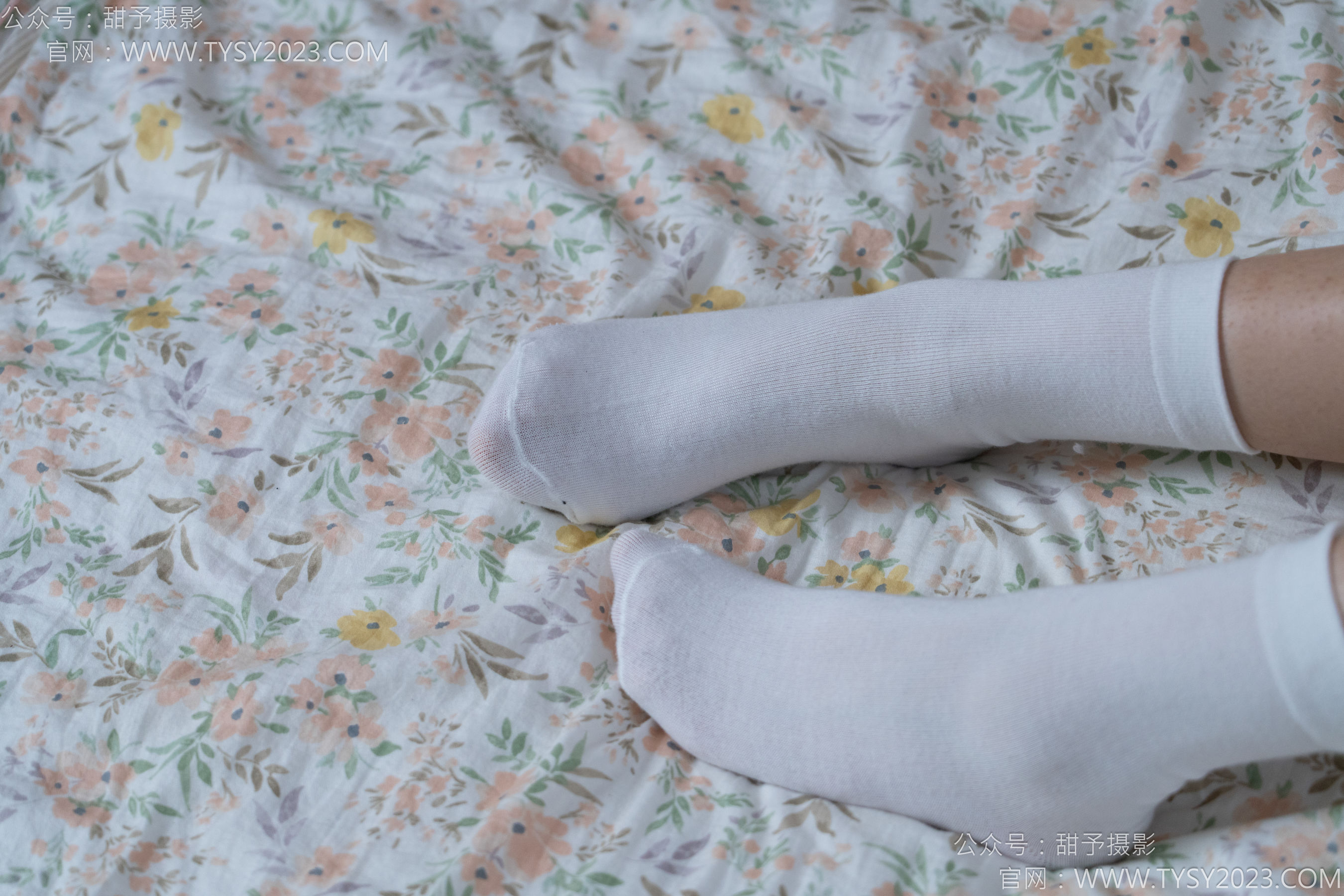 甜予摄影 No.138 土豆 - 板鞋、白棉袜、裸足/(136P)