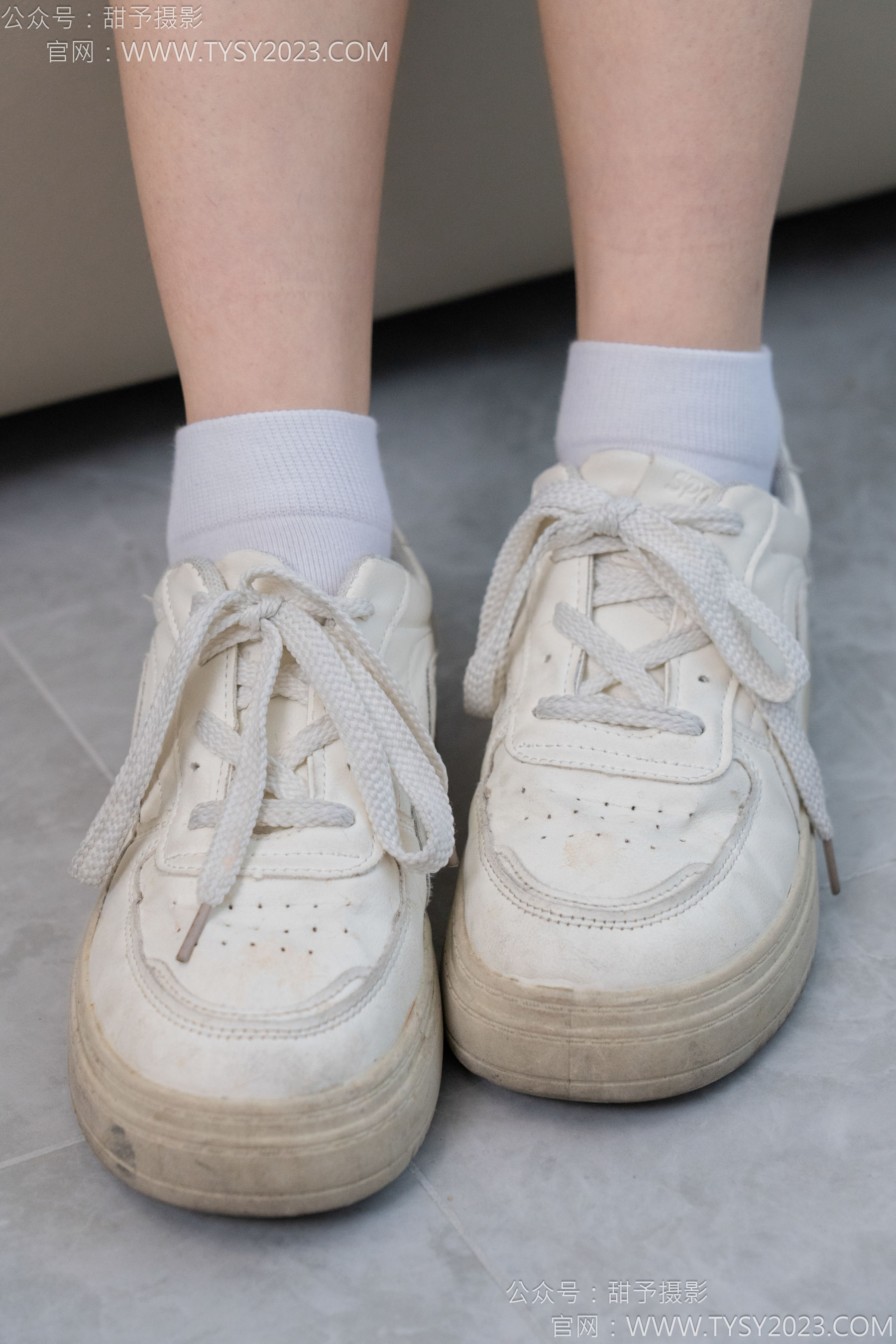 甜予摄影 No.126 诺诺 - 板鞋、白棉袜、裸足/(133P)