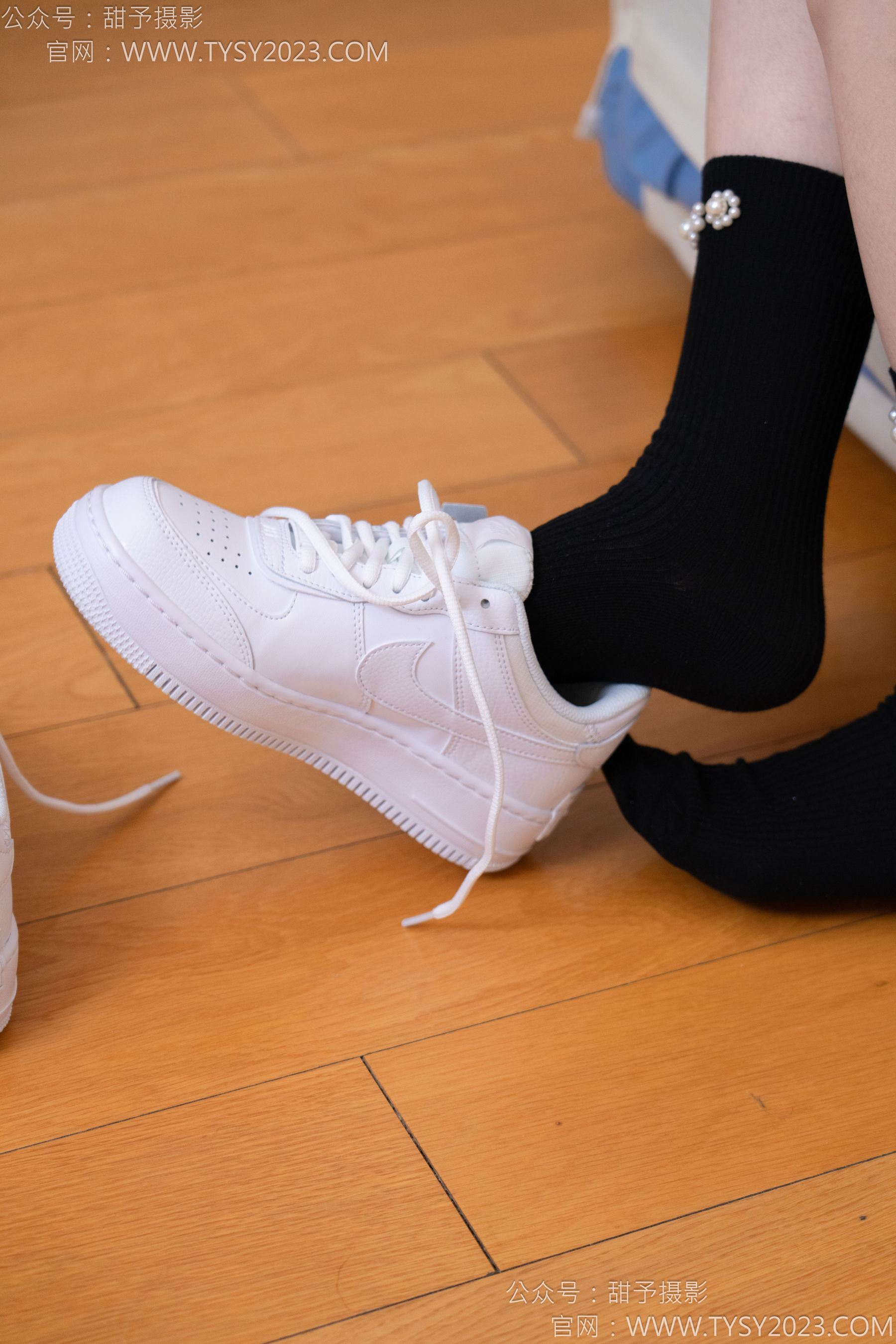 甜予摄影 No.136 璇璇 - 板鞋、黑棉袜/(203P)