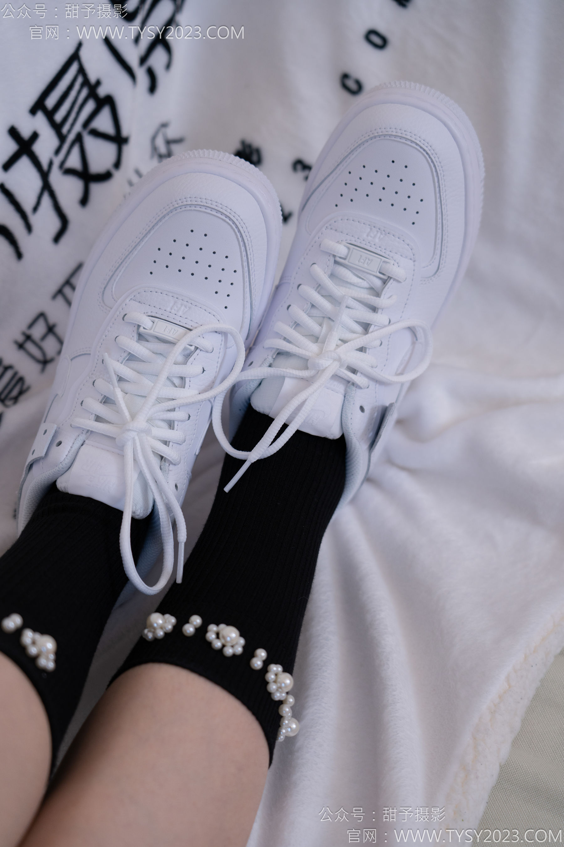 甜予摄影 No.136 璇璇 - 板鞋、黑棉袜/(203P)