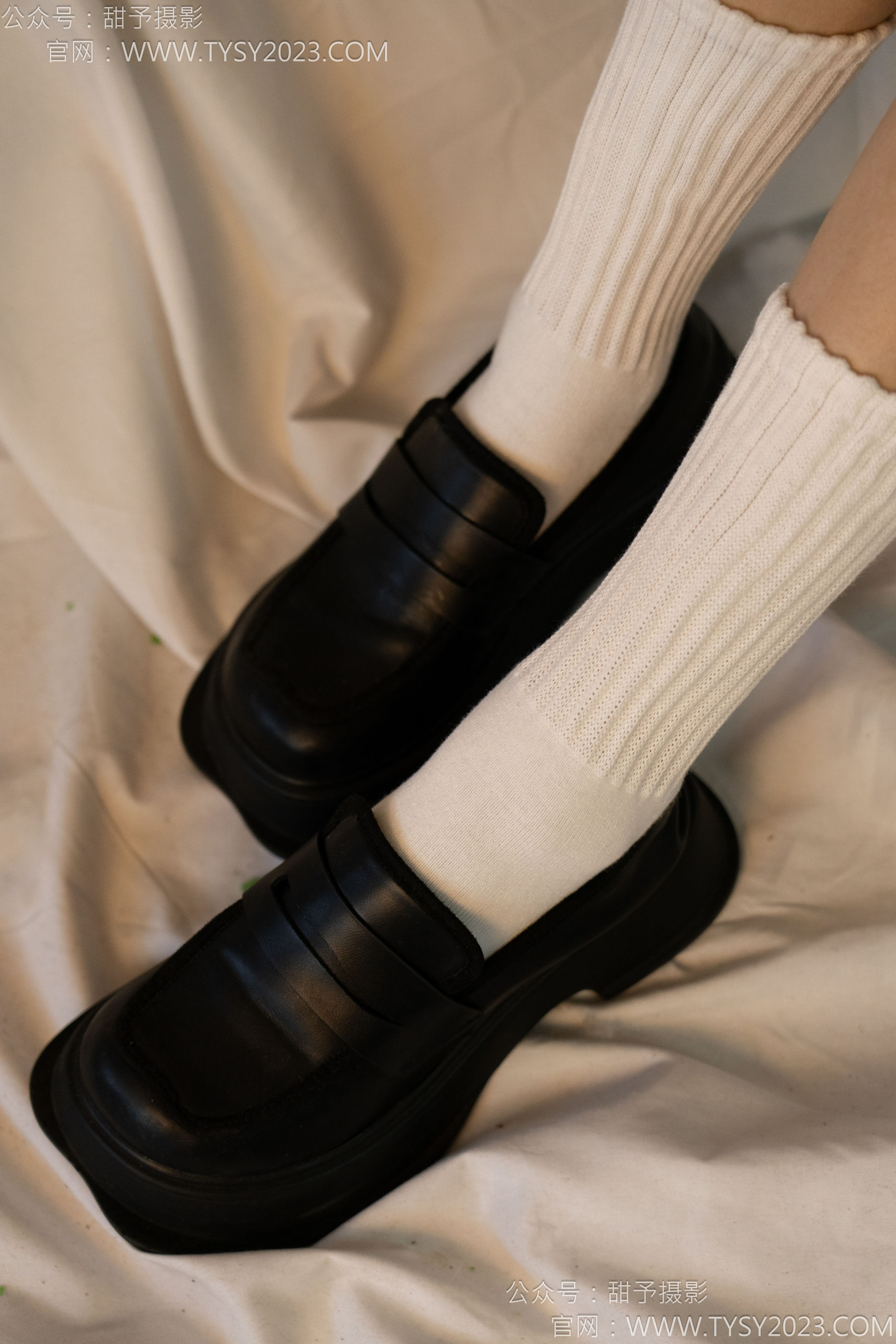 甜予摄影 NO.139 澜澜 - 皮鞋、白棉袜、裸足/(116P)