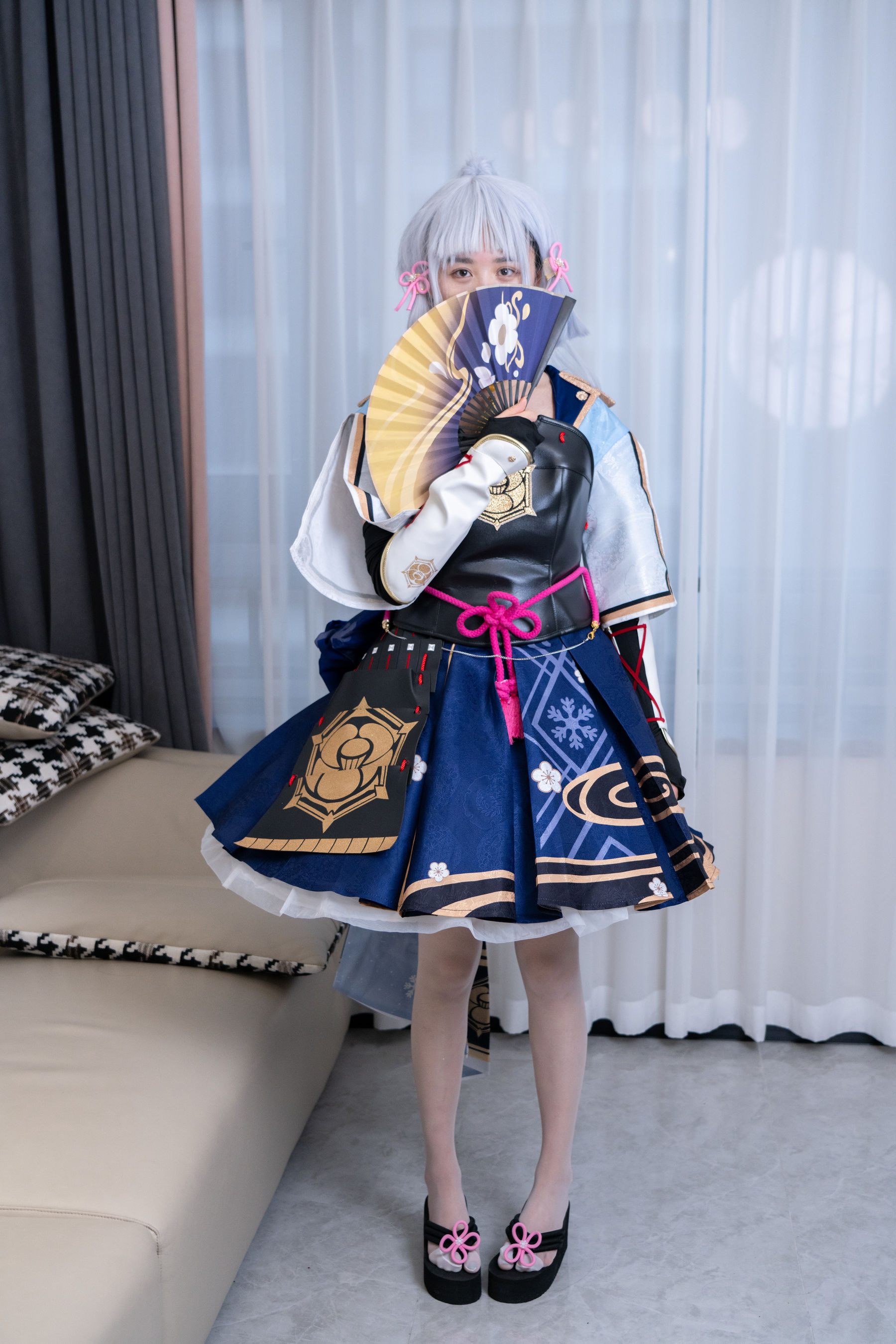 甜予摄影 No.141 澜澜 - cos服人字拖、白丝、裸足、挠脚心剧情/(134P)