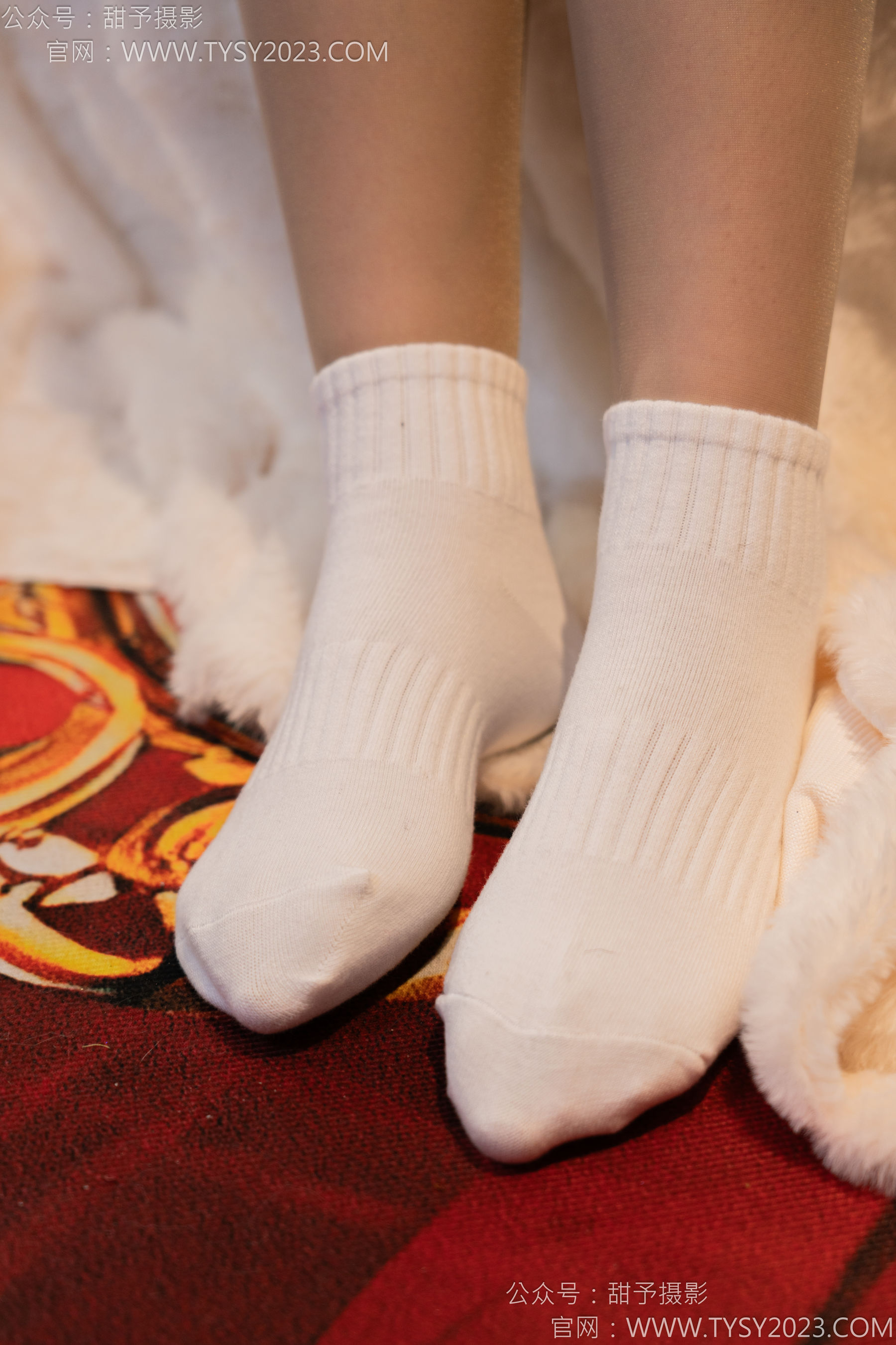 甜予摄影 No.131 璇璇 - 板鞋、白棉袜、薄肉丝/(131P)