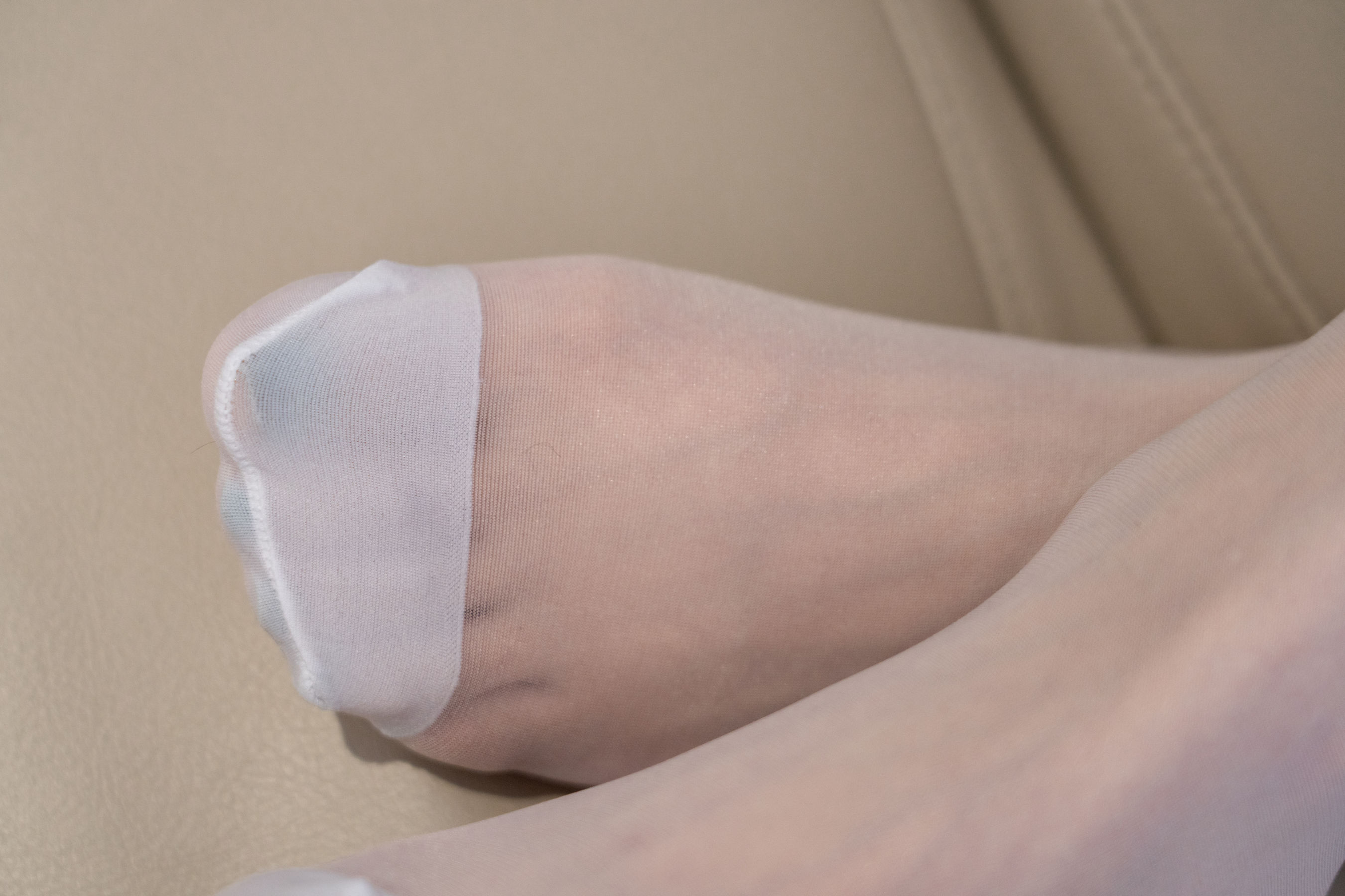 甜予摄影 No.141 澜澜 - cos服人字拖、白丝、裸足、挠脚心剧情/(134P)