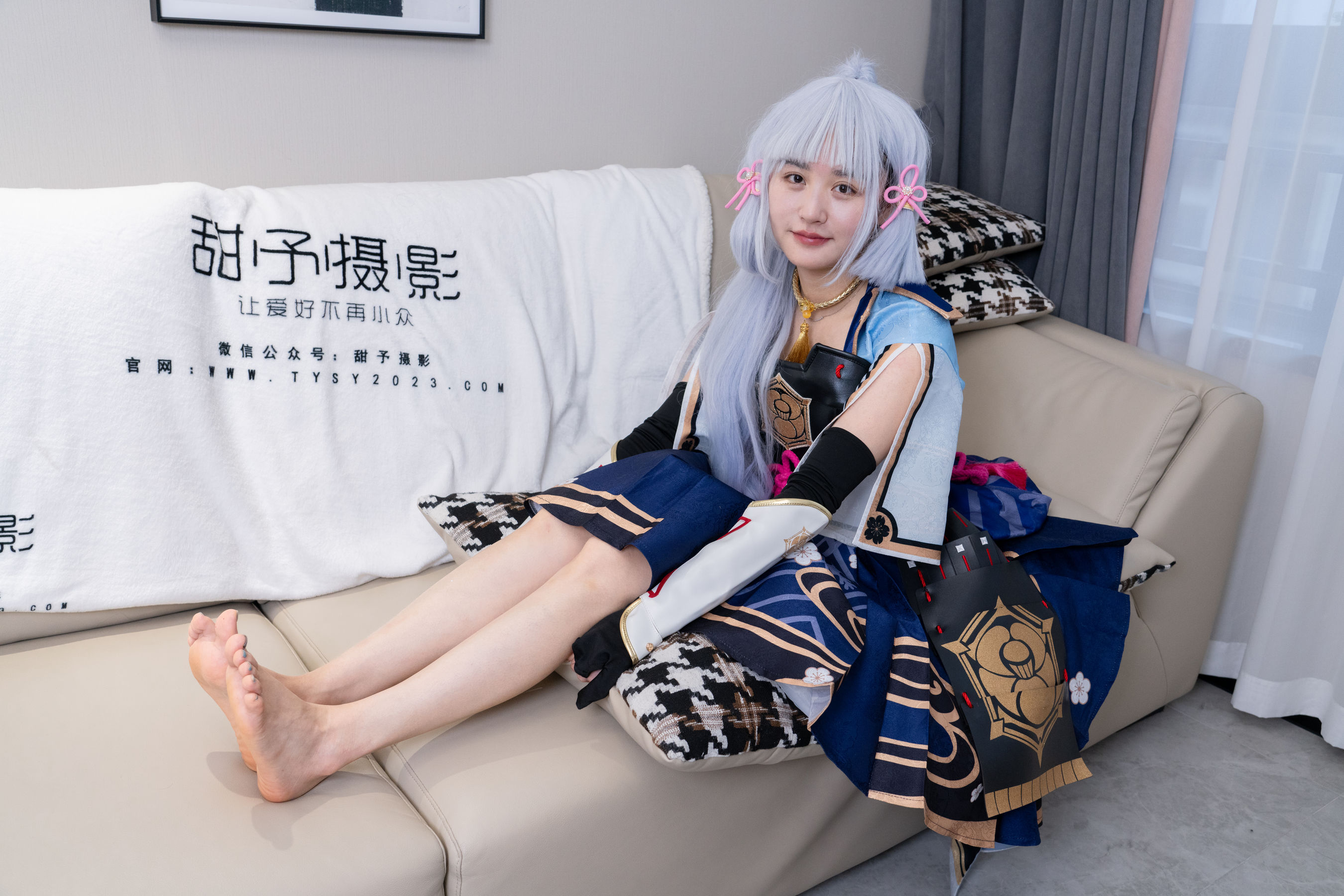 甜予摄影 No.141 澜澜 - cos服人字拖、白丝、裸足、挠脚心剧情/(134P)