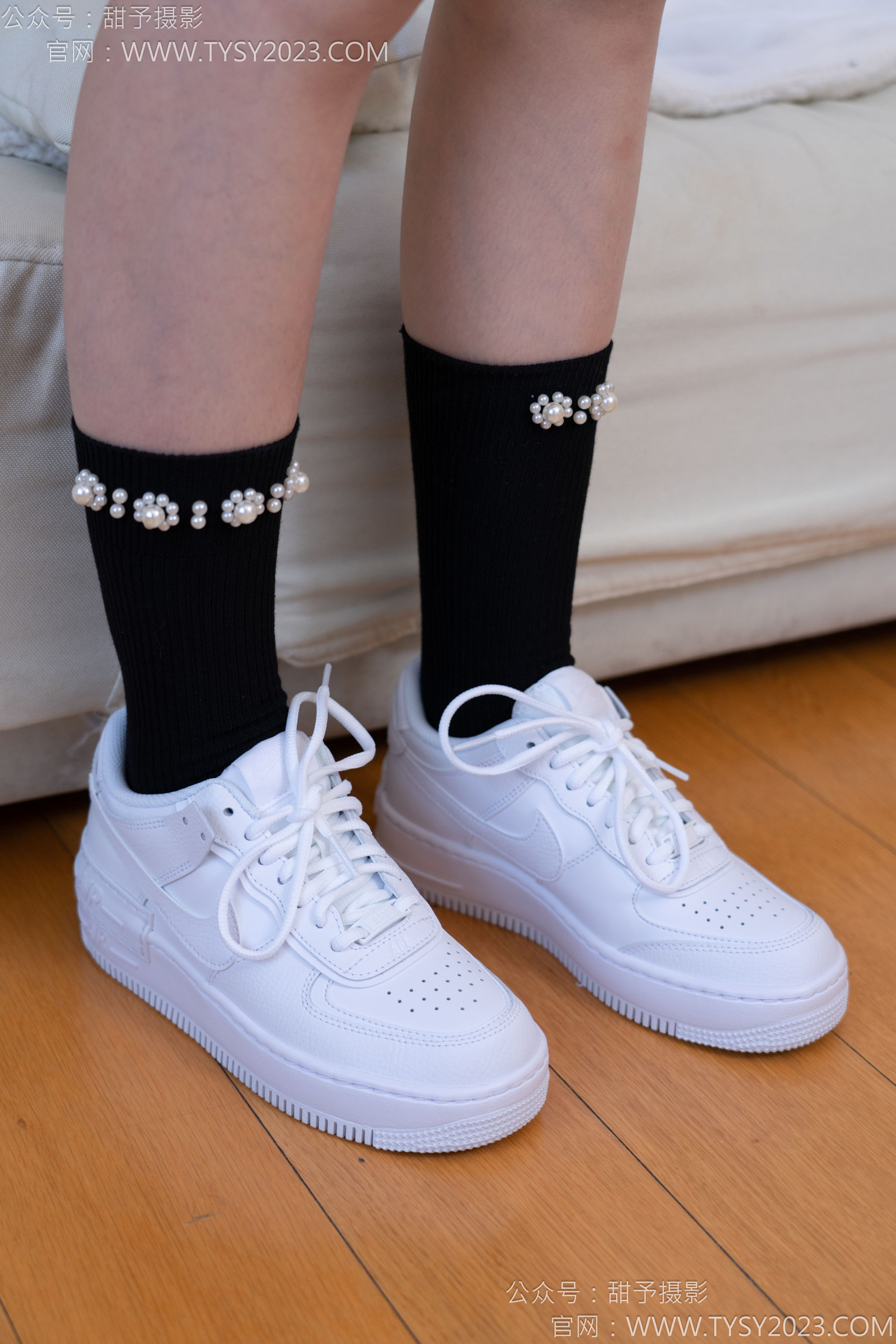 甜予摄影 No.136 璇璇 - 板鞋、黑棉袜/(203P)
