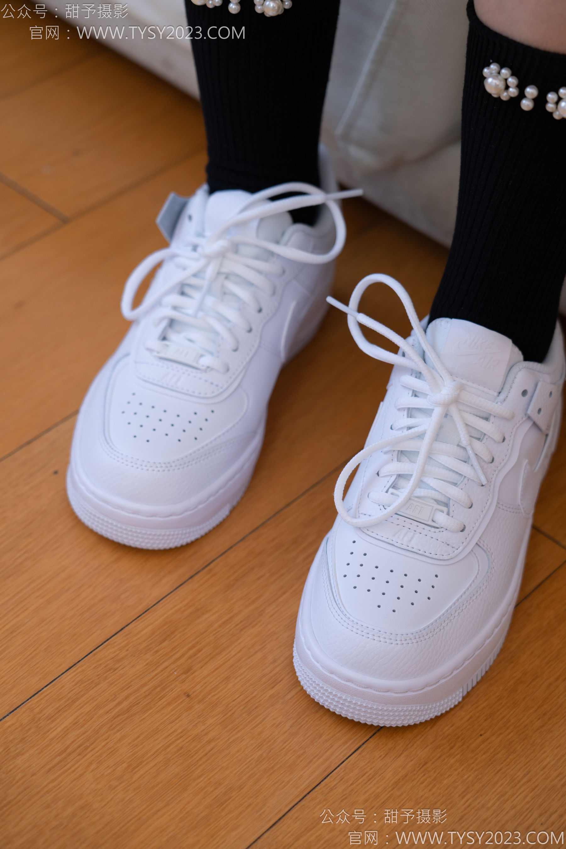 甜予摄影 No.136 璇璇 - 板鞋、黑棉袜/(203P)