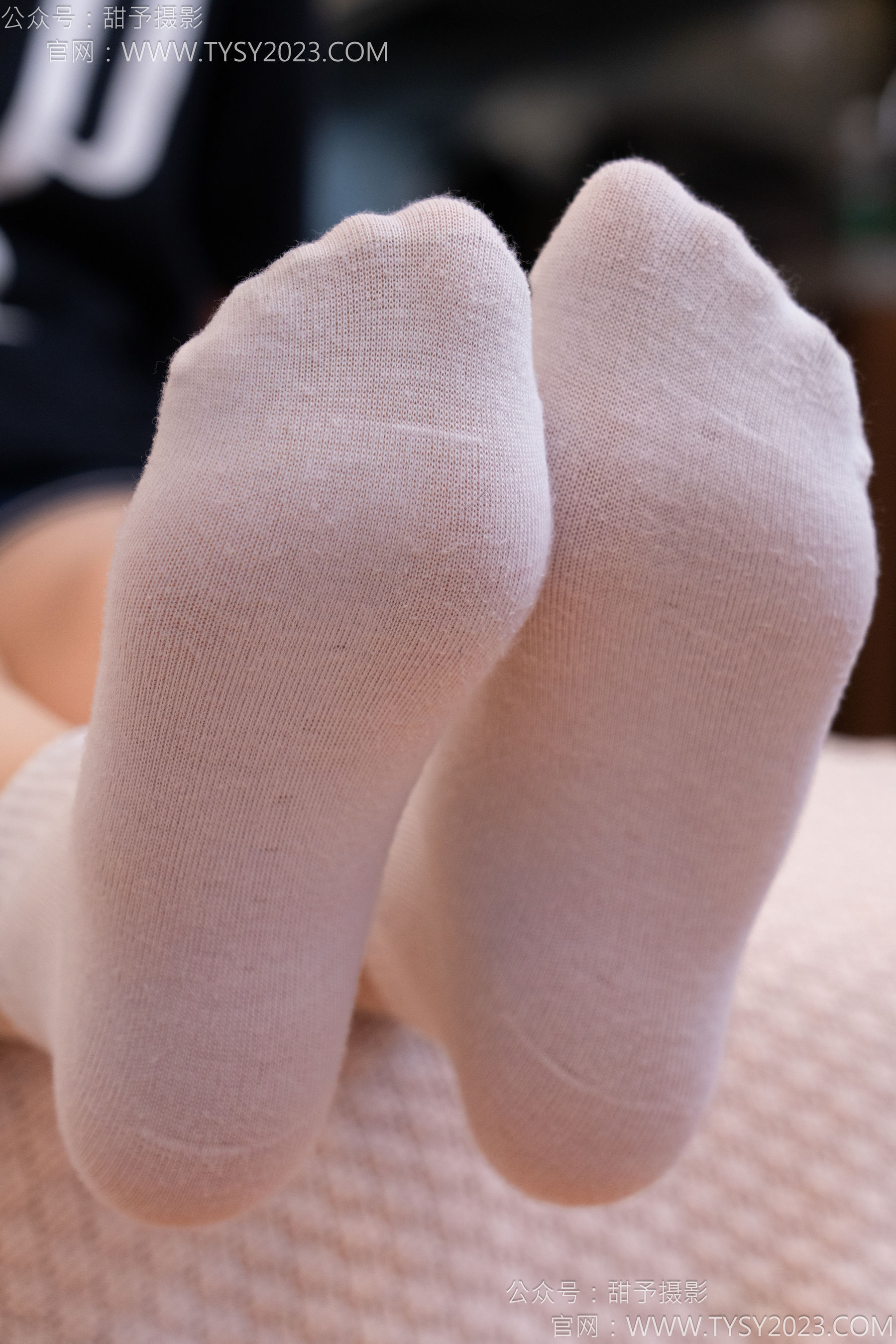 甜予摄影 No.140 思思&双人 - 板鞋、白棉袜、肉丝/(130P)