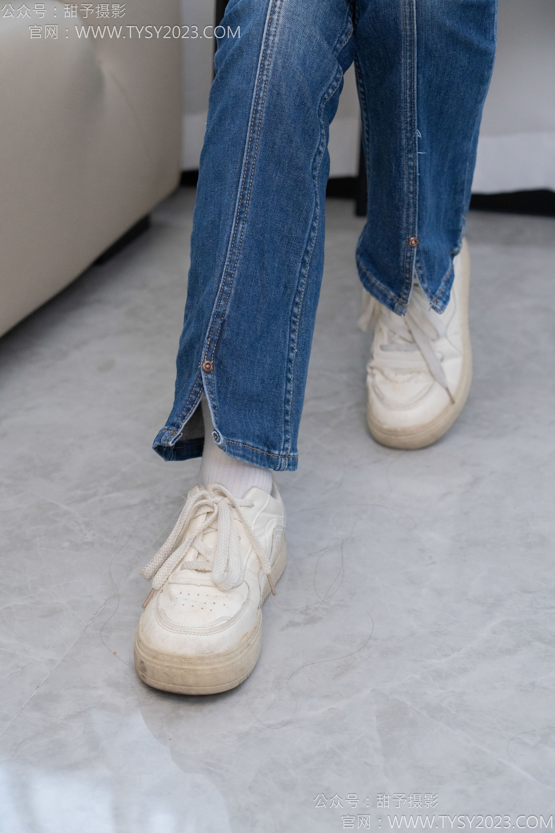 甜予摄影 No.132 诺诺 - 板鞋、白棉袜、裸足/(129P)