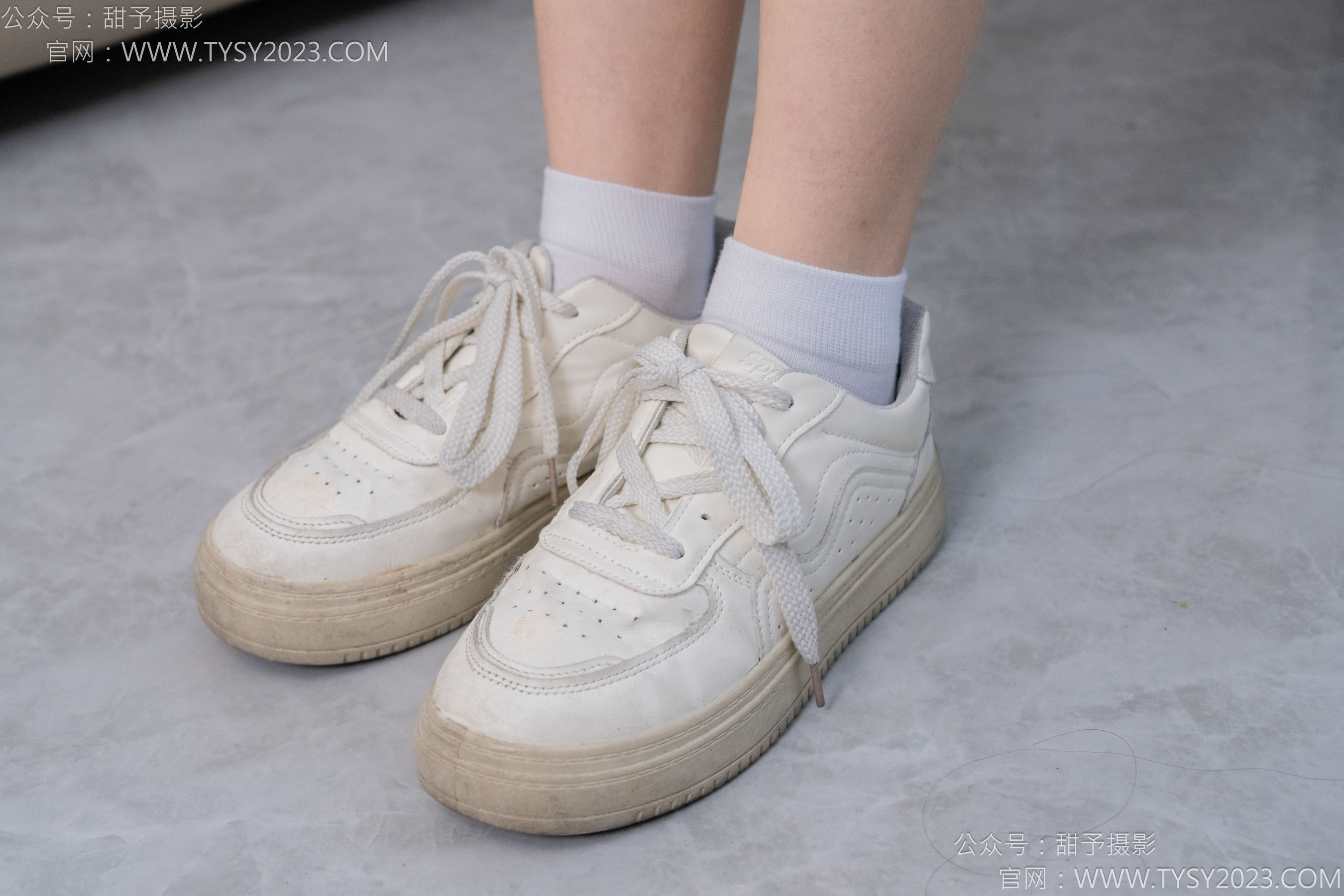 甜予摄影 No.126 诺诺 - 板鞋、白棉袜、裸足/(133P)