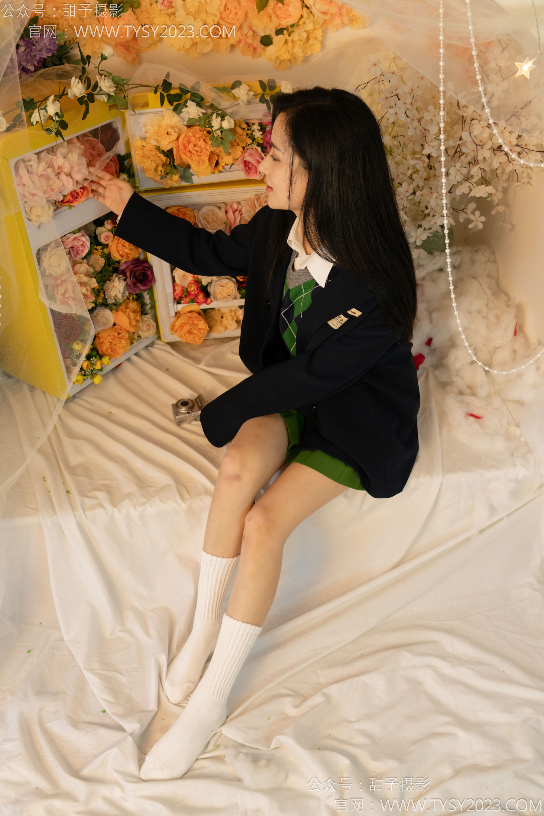 甜予摄影 NO.139 澜澜 - 皮鞋、白棉袜、裸足/(116P)