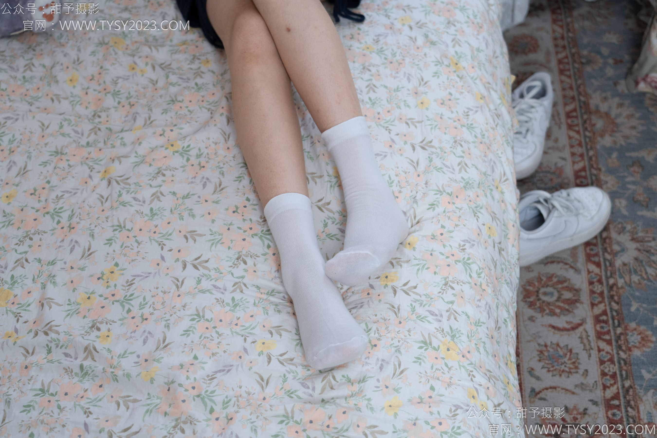甜予摄影 No.138 土豆 - 板鞋、白棉袜、裸足/(136P)