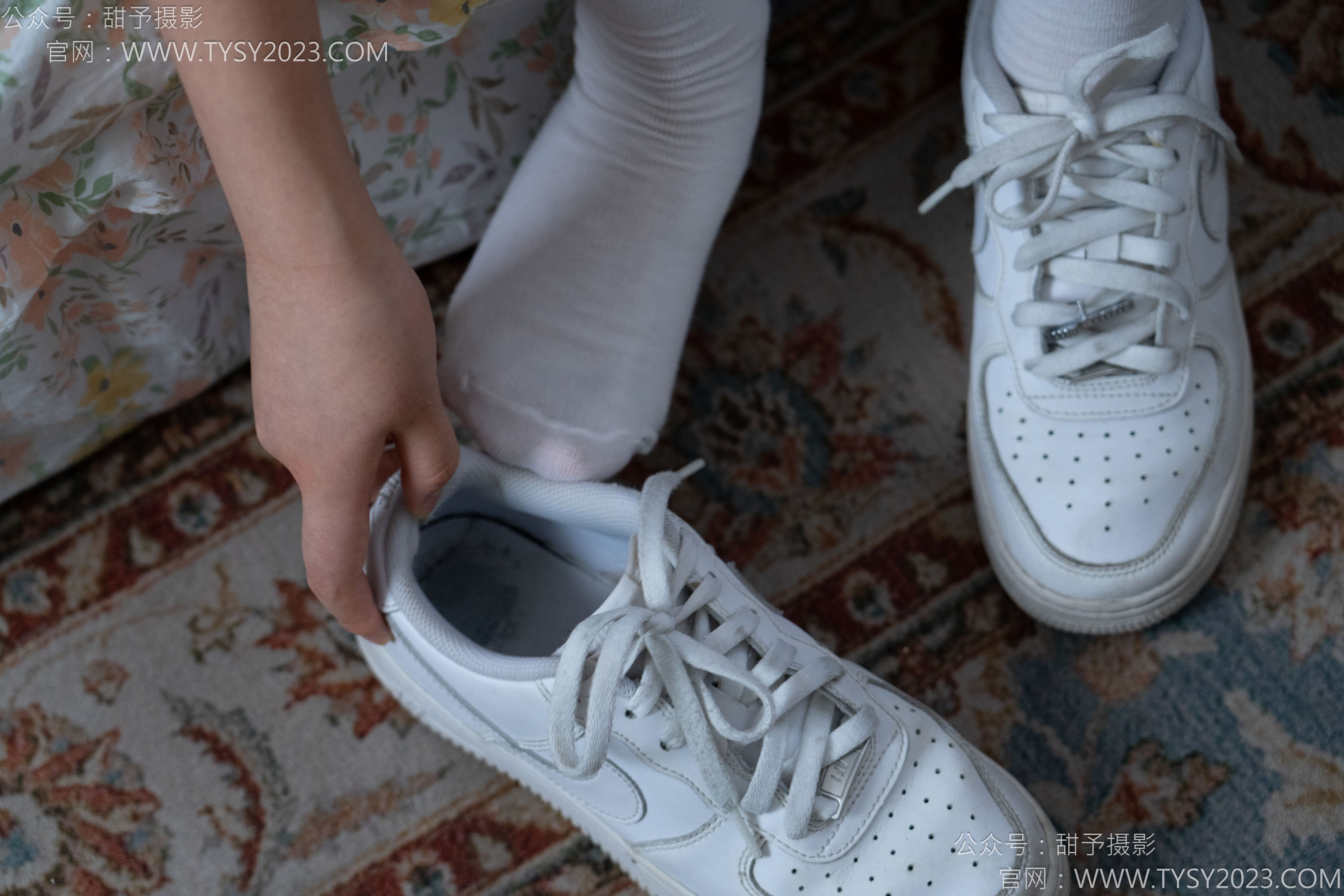 甜予摄影 No.138 土豆 - 板鞋、白棉袜、裸足/(136P)