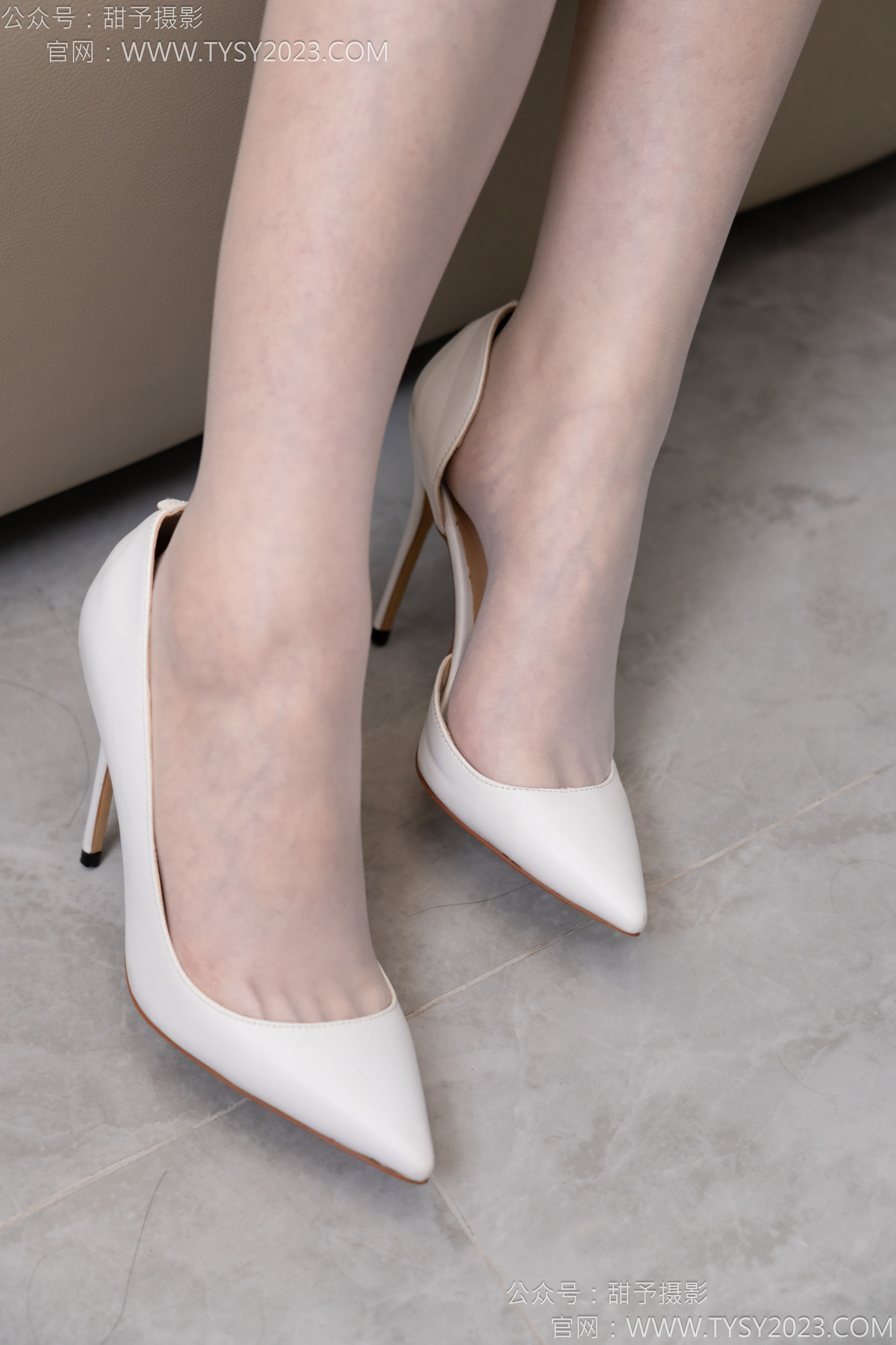 甜予摄影 No.134 璇璇思思 - 高跟鞋、薄白丝、薄灰丝/(132P)