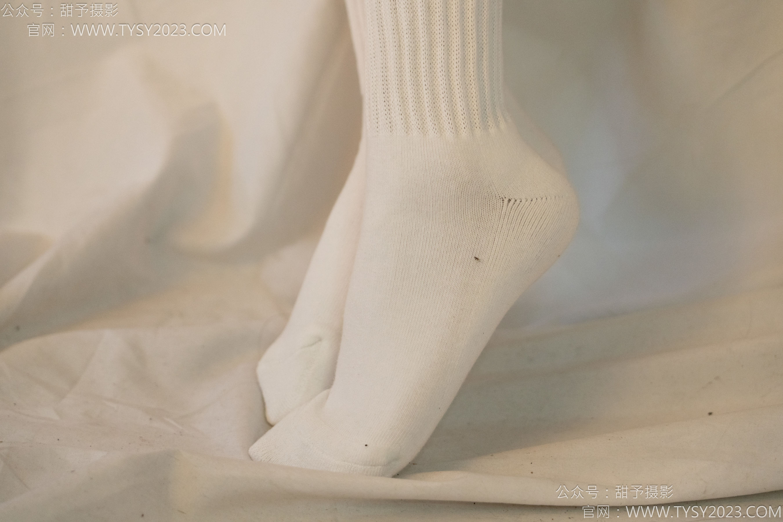甜予摄影 NO.139 澜澜 - 皮鞋、白棉袜、裸足/(116P)