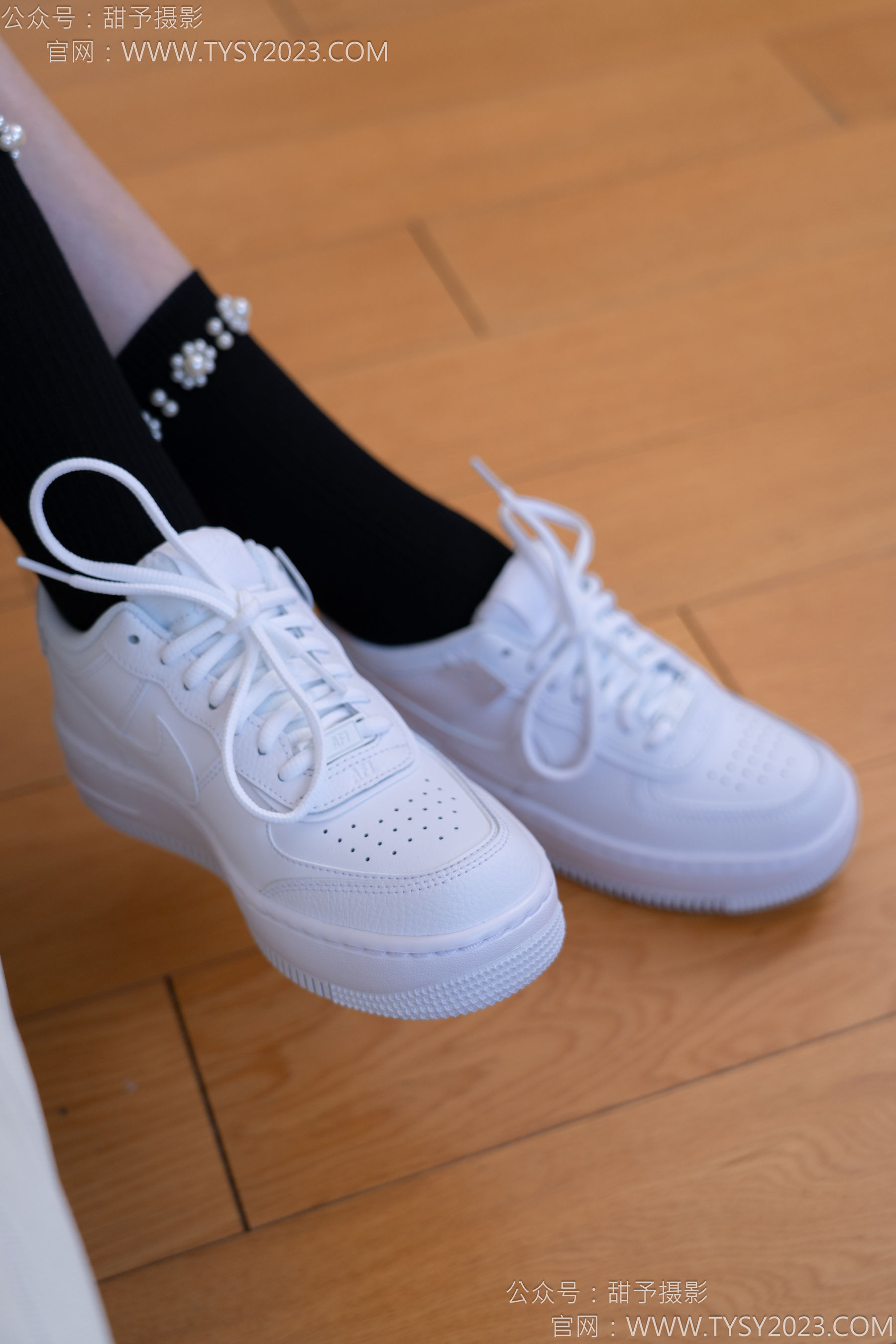 甜予摄影 No.136 璇璇 - 板鞋、黑棉袜/(203P)