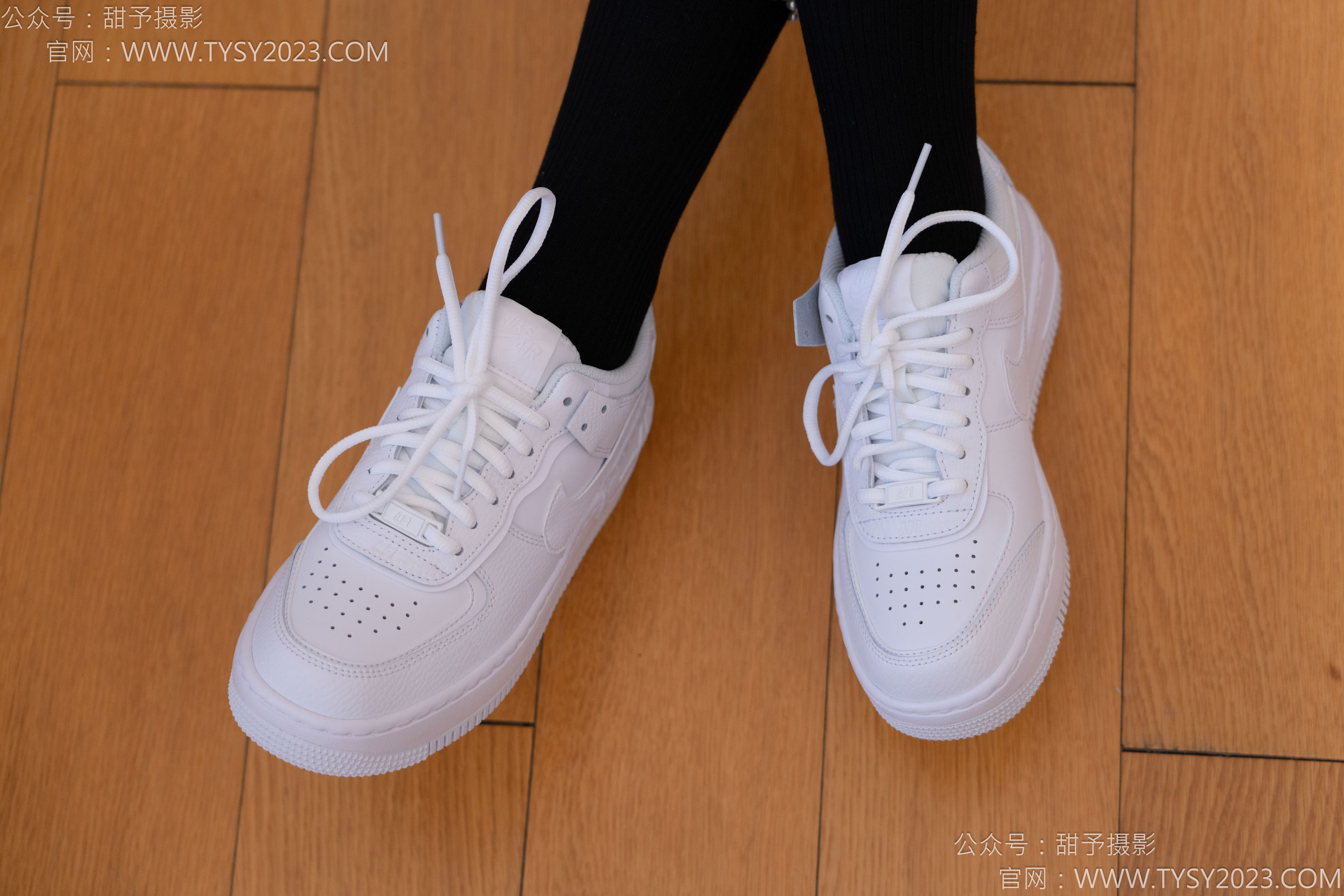 甜予摄影 No.136 璇璇 - 板鞋、黑棉袜/(203P)